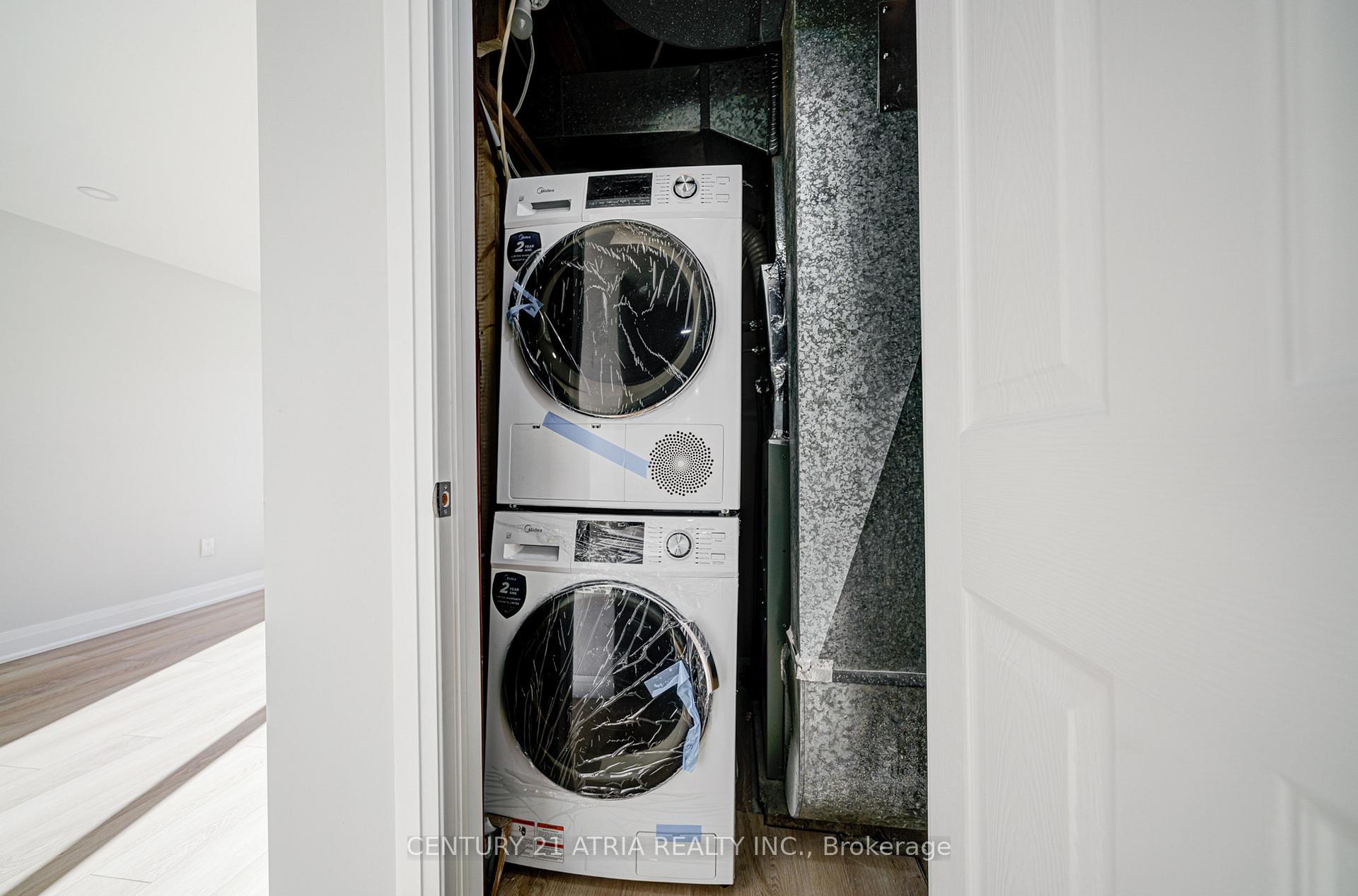 Photo 47 of 111 Bedale Crescent, Markham, Milliken Mills West — HOMEH