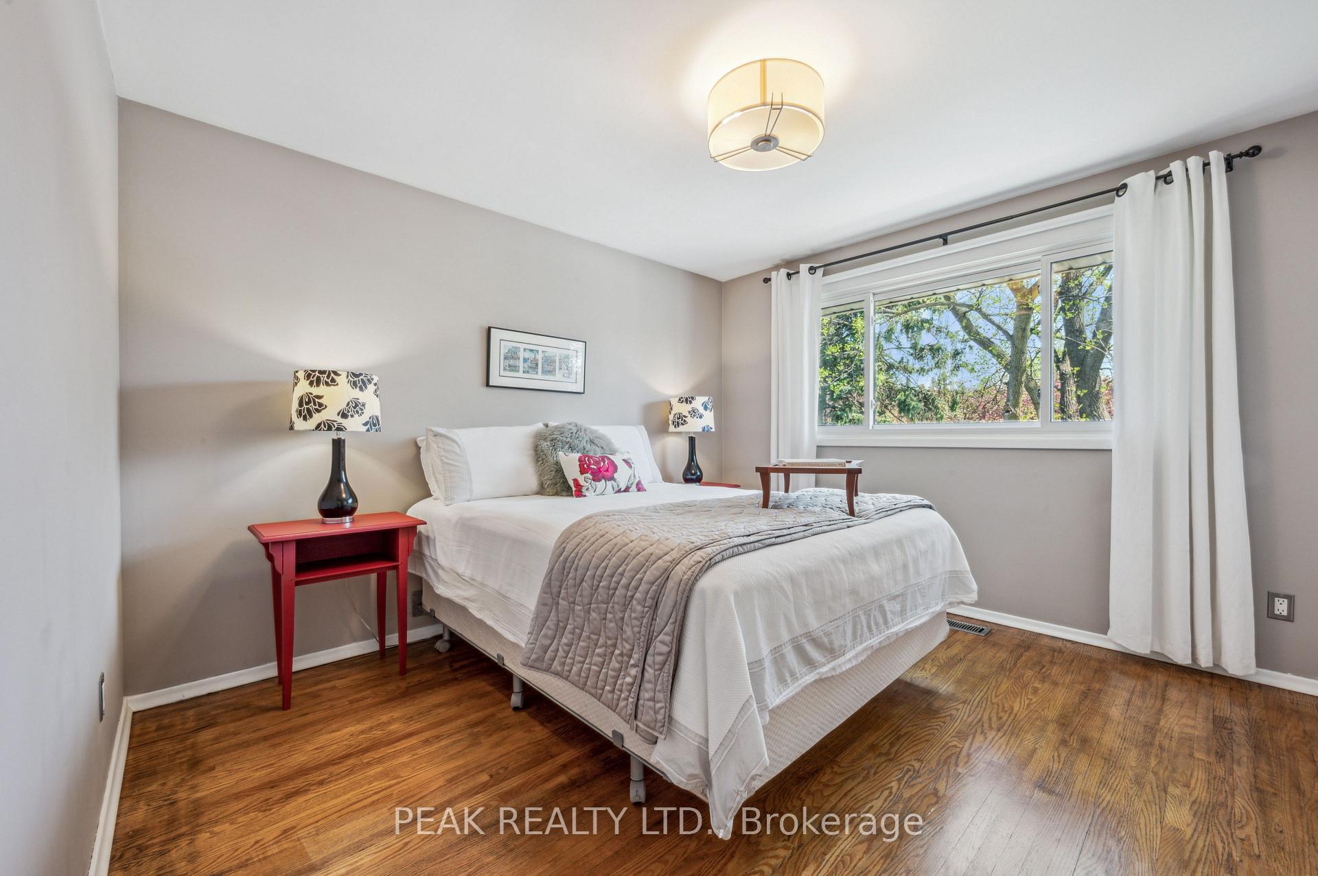 Photo 19 of 61 Larkspur Crescent, Kitchener — HOMEH