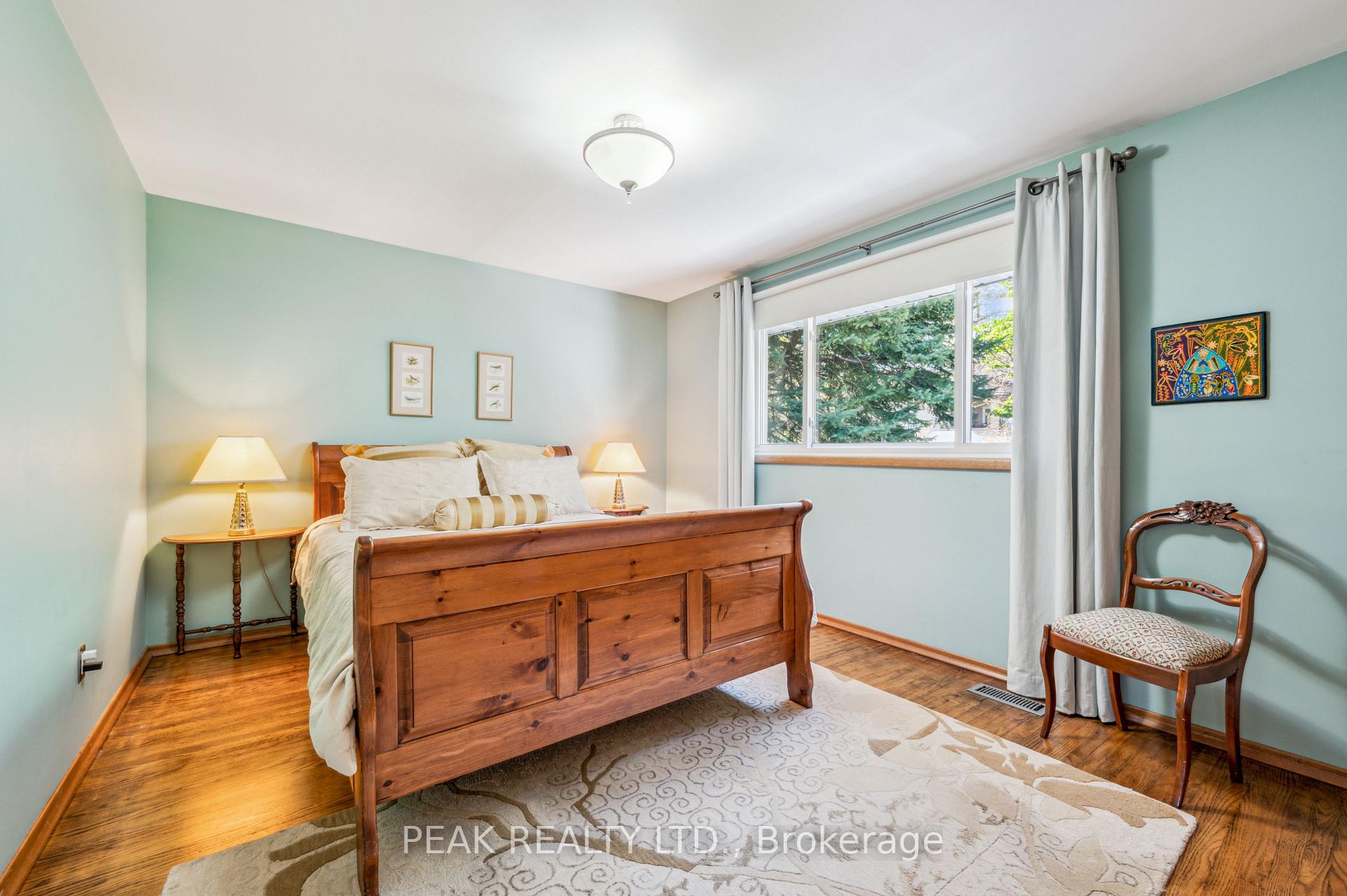 Photo 21 of 61 Larkspur Crescent, Kitchener — HOMEH
