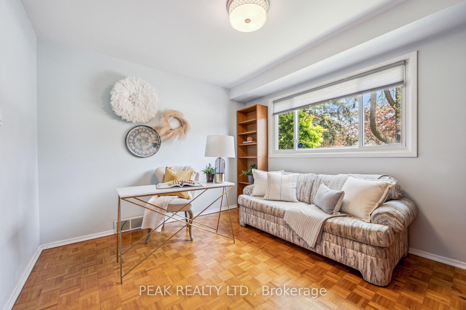 Photo 27 of 61 Larkspur Crescent, Kitchener — HOMEH