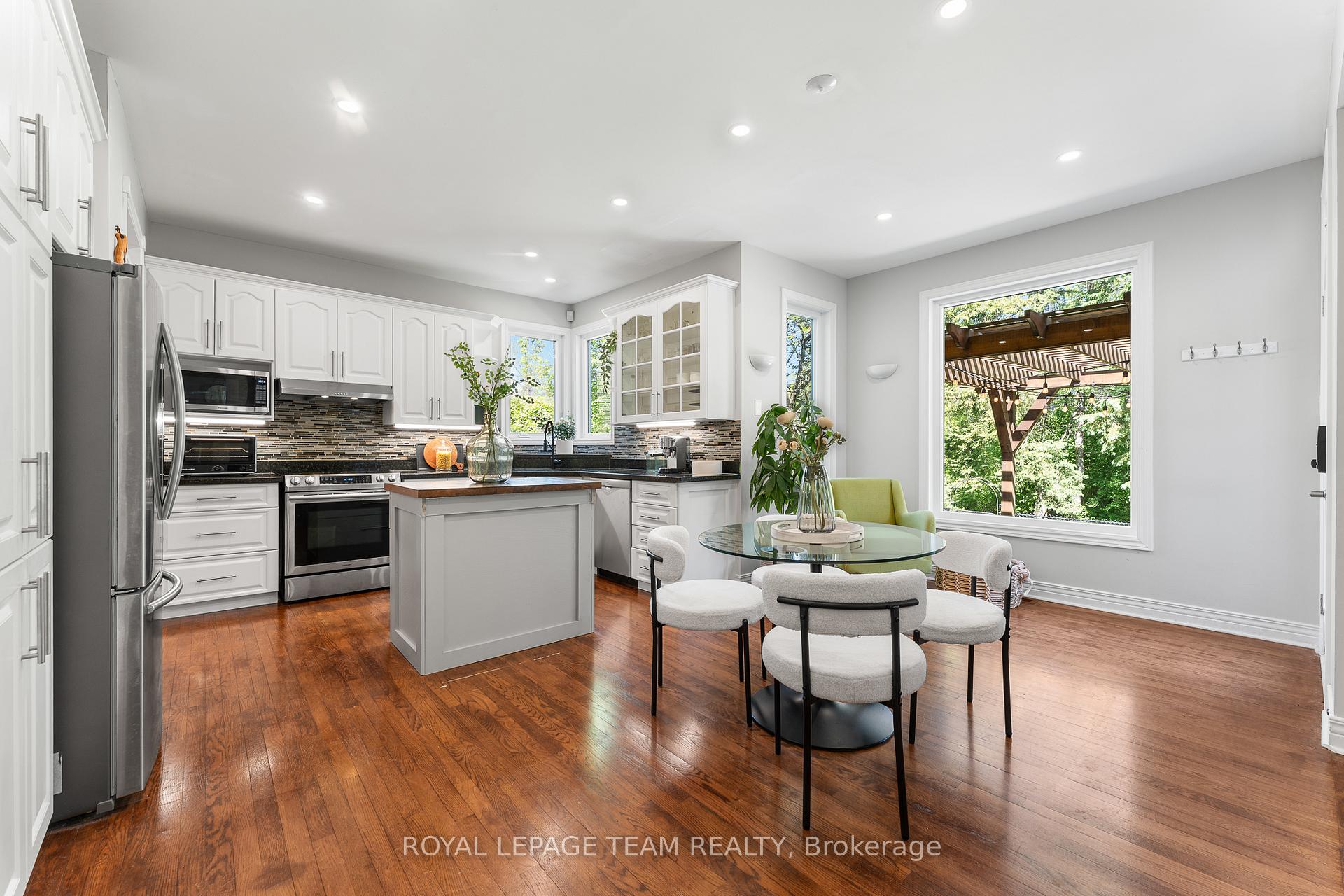 Photo 12 of 47 Mattawa Crescent, Ottawa, Kanata - Bridlewood — HOMEH