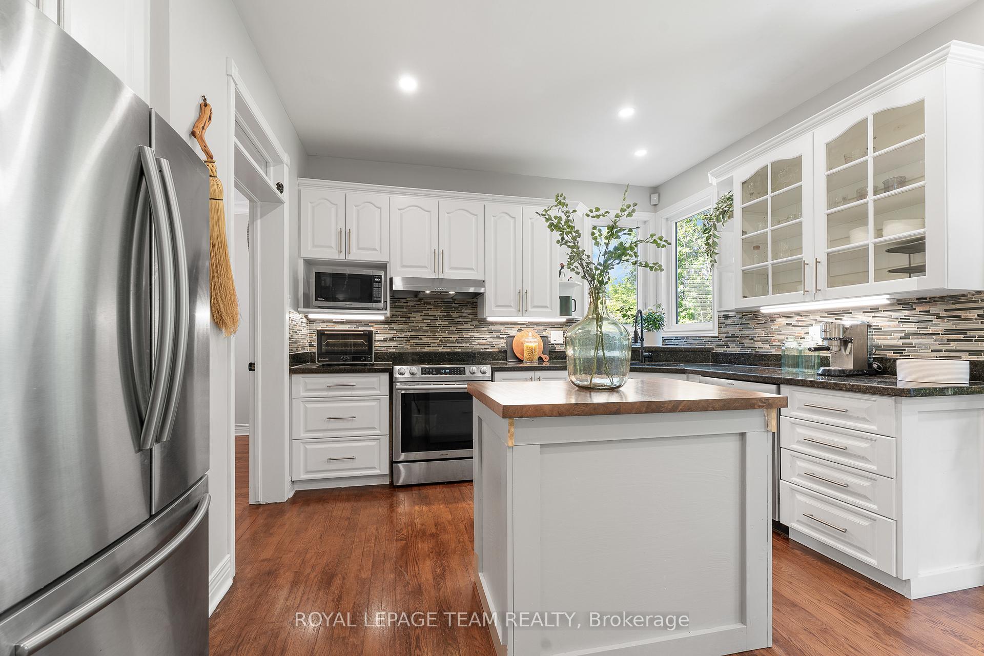 Photo 15 of 47 Mattawa Crescent, Ottawa, Kanata - Bridlewood — HOMEH