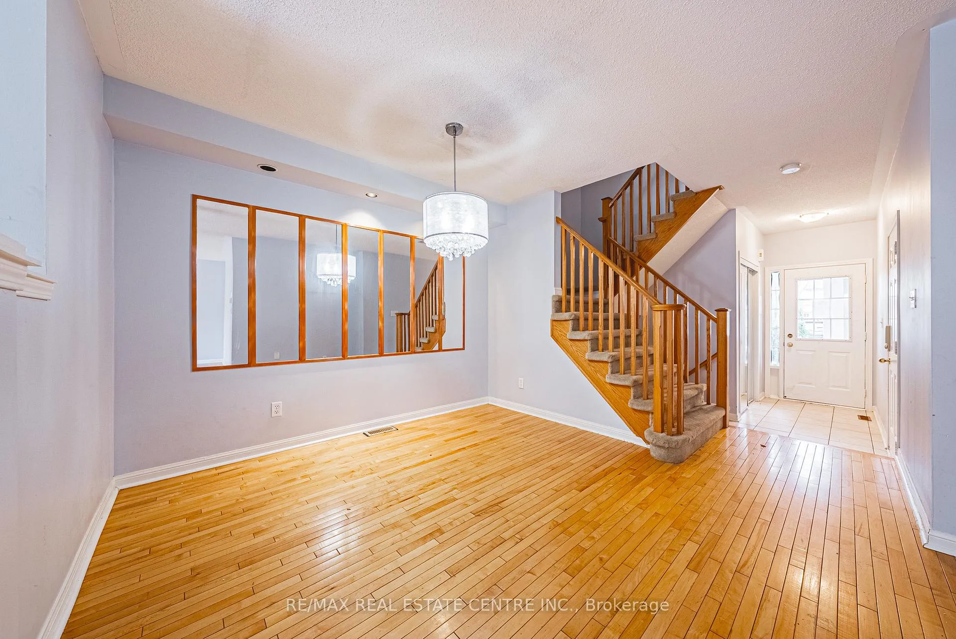 Photo 7 of 1133 Barclay Circle, Milton, Beaty — HOMEH