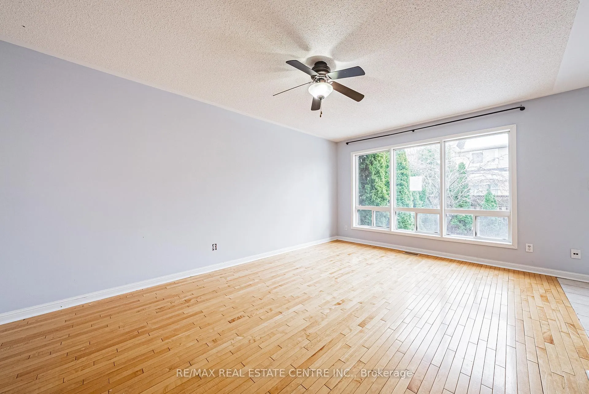 Photo 8 of 1133 Barclay Circle, Milton, Beaty — HOMEH