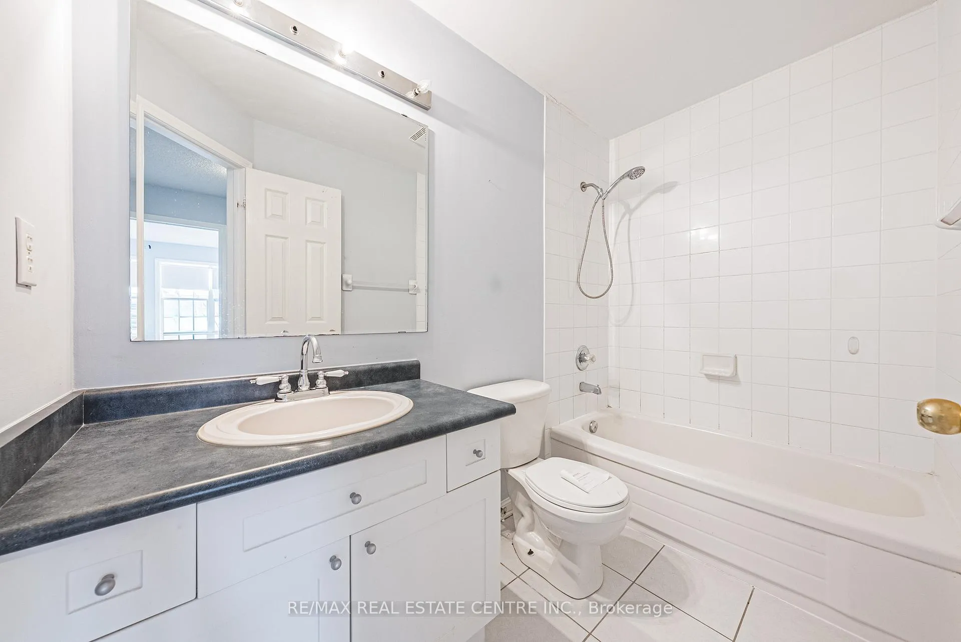 Photo 16 of 1133 Barclay Circle, Milton, Beaty — HOMEH