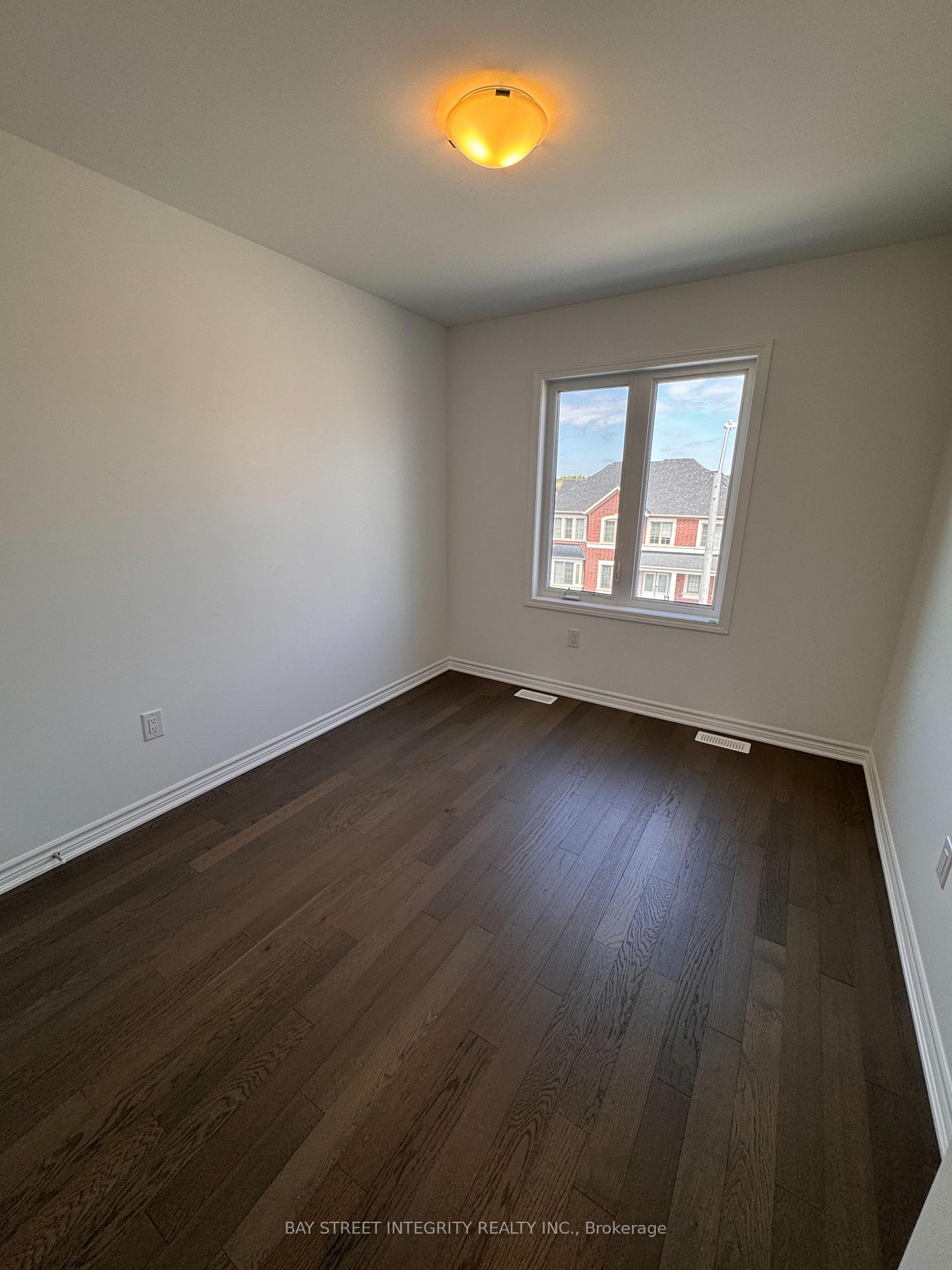 Photo 6 of 279 Stony Hill Boulevard, Markham, Rural Markham — HOMEH