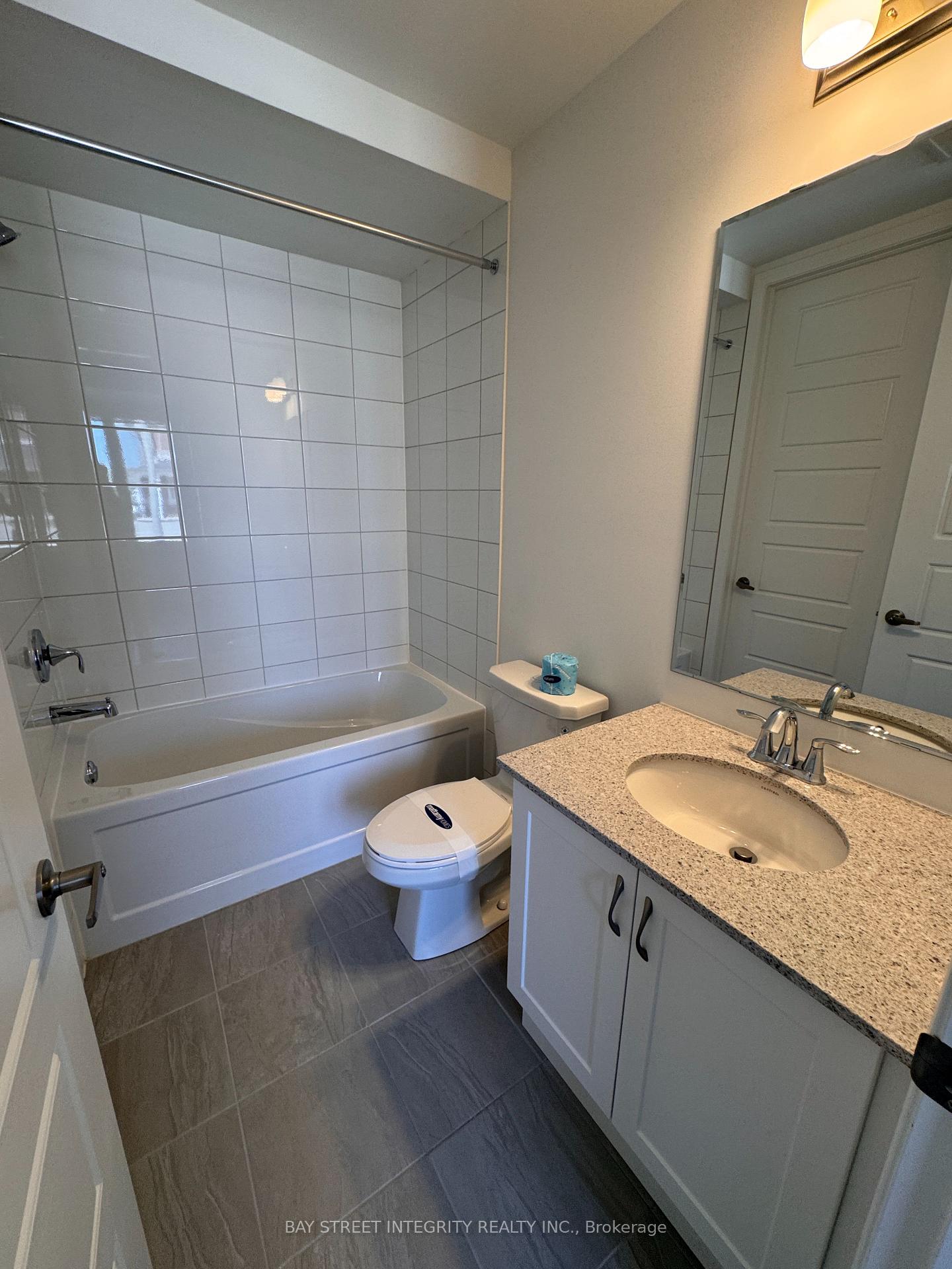 Photo 8 of 279 Stony Hill Boulevard, Markham, Rural Markham — HOMEH