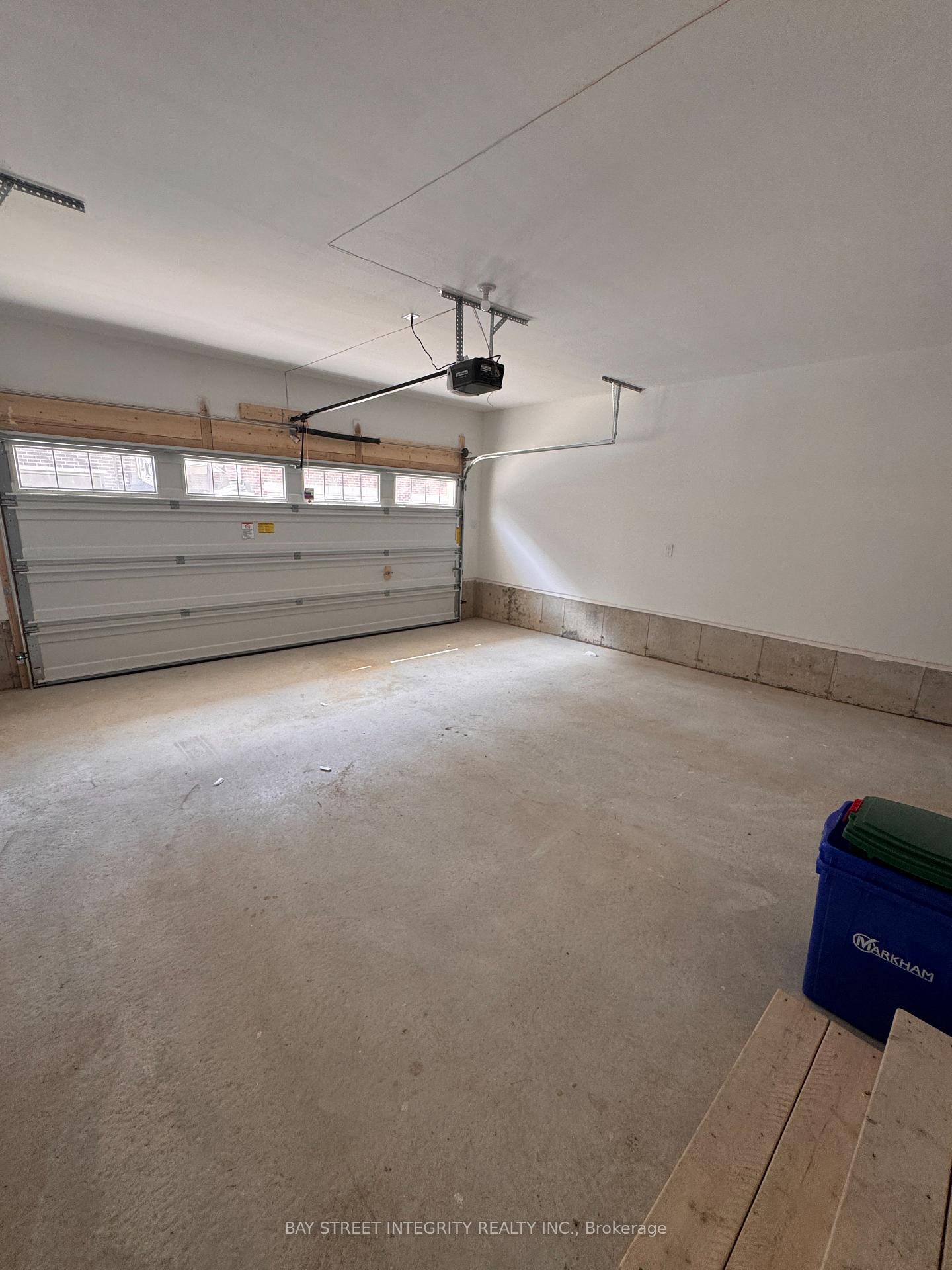 Photo 15 of 279 Stony Hill Boulevard, Markham, Rural Markham — HOMEH