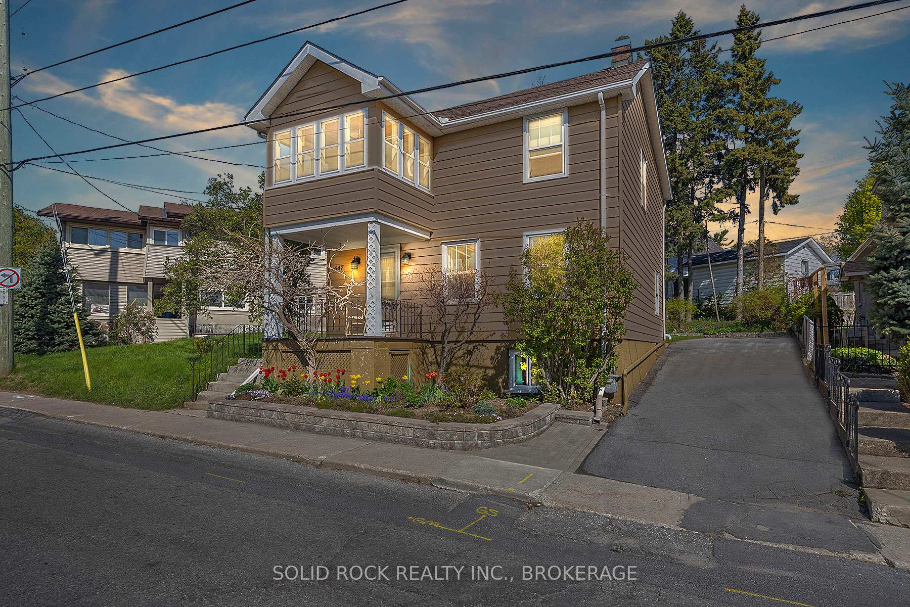 Photo 1 of 647 Union Street W, Kingston, Central City West — HOMEH
