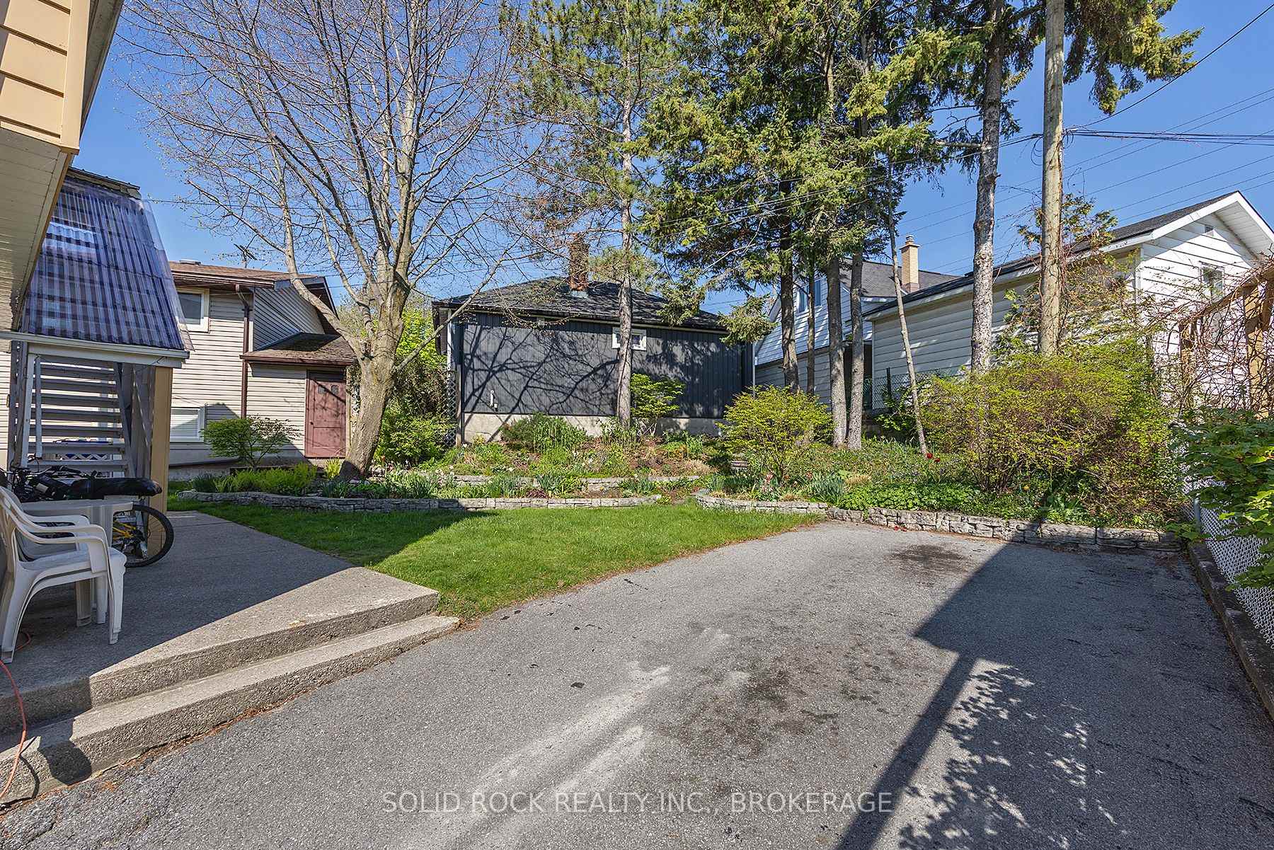 Photo 9 of 647 Union Street W, Kingston, Central City West — HOMEH