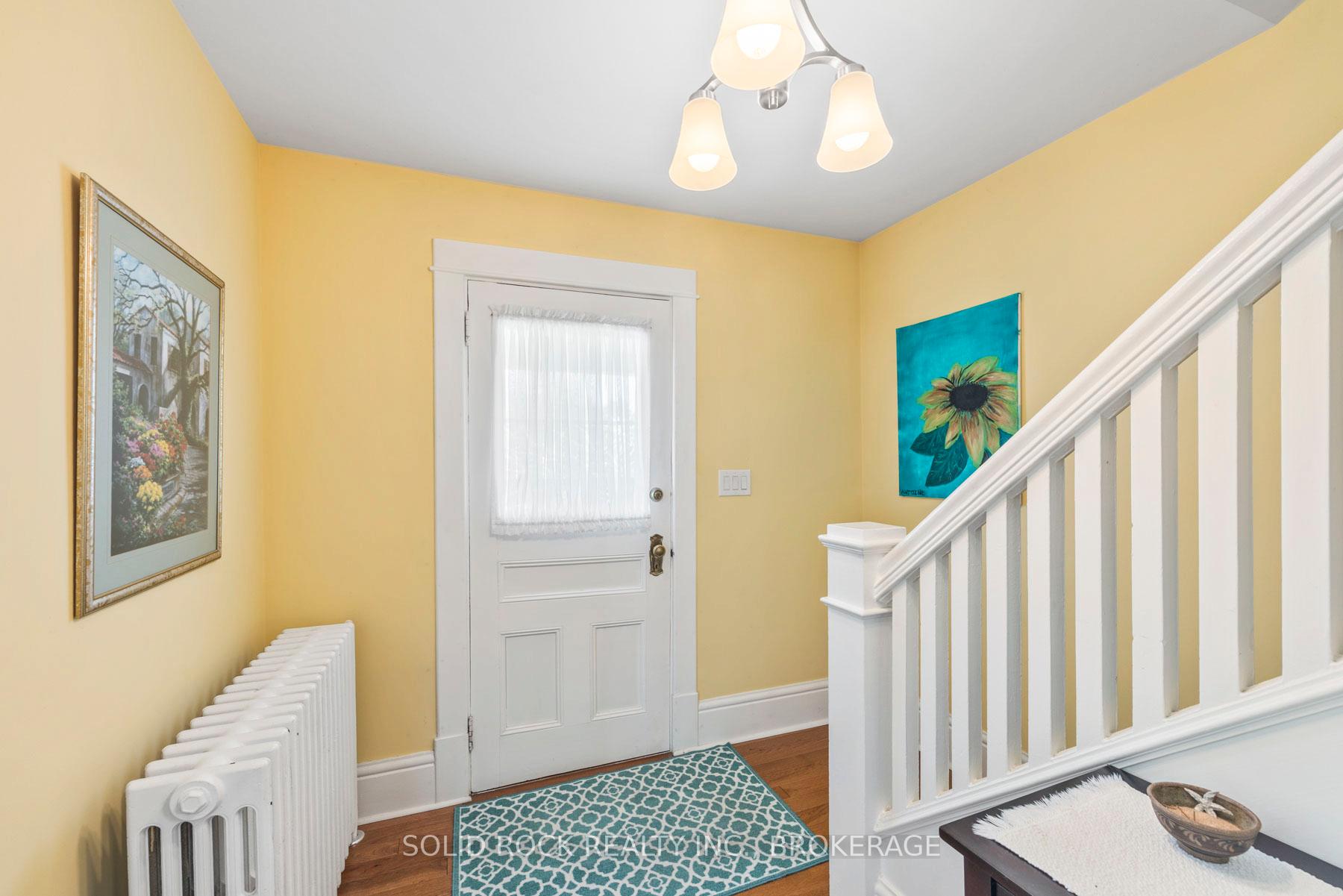 Photo 11 of 647 Union Street W, Kingston, Central City West — HOMEH