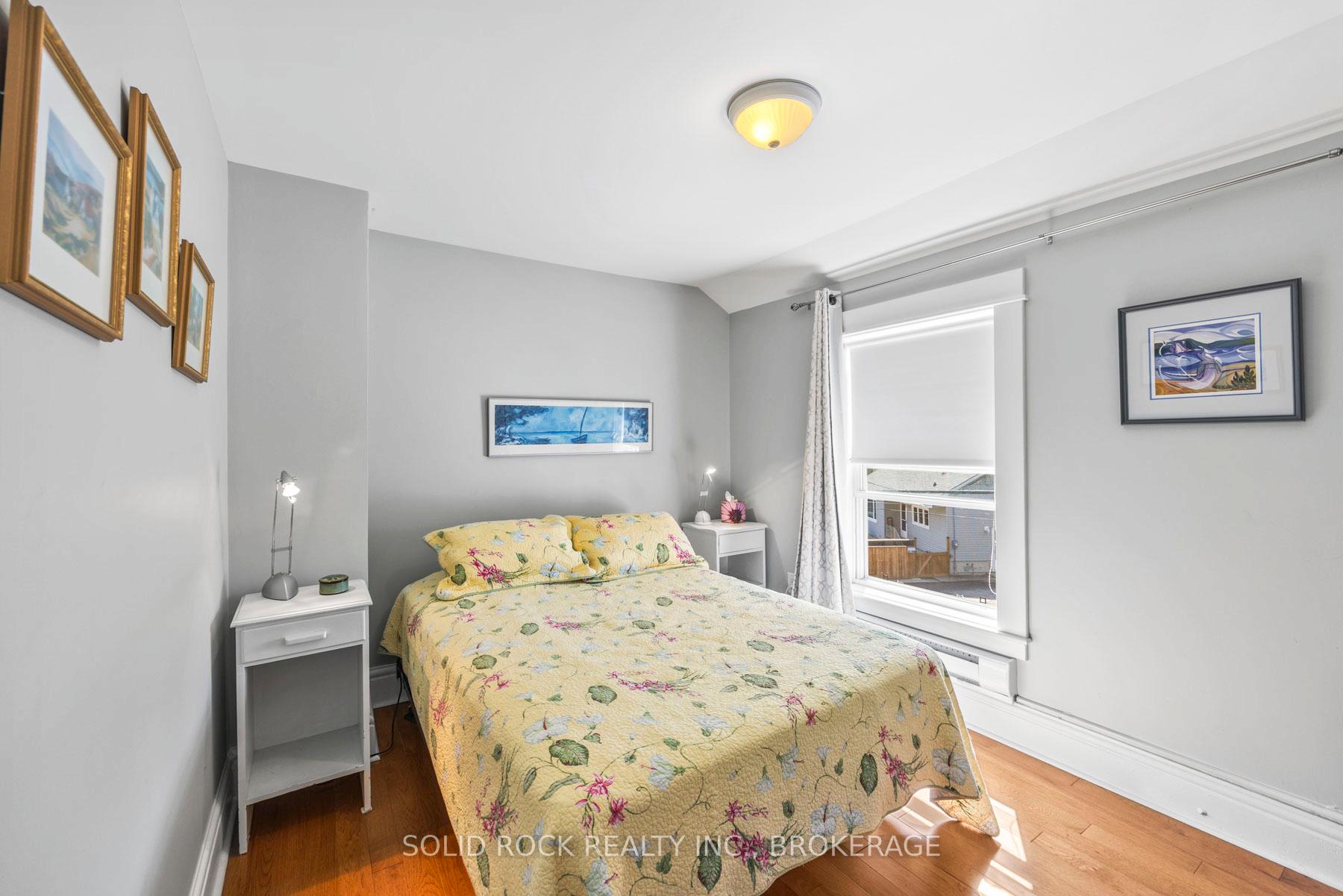 Photo 36 of 647 Union Street W, Kingston, Central City West — HOMEH