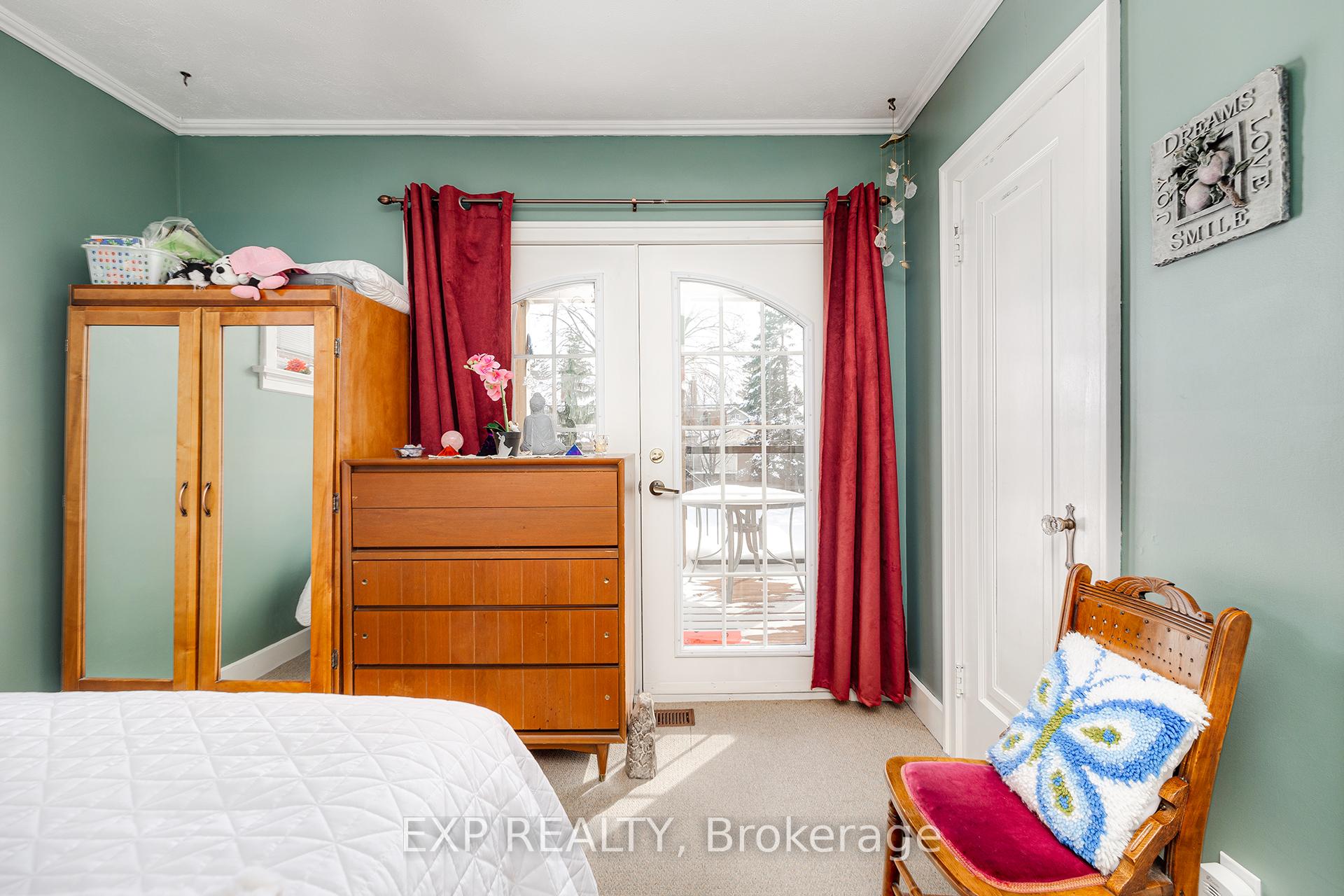 Photo 14 of 77 Borden Avenue N, Kitchener — HOMEH