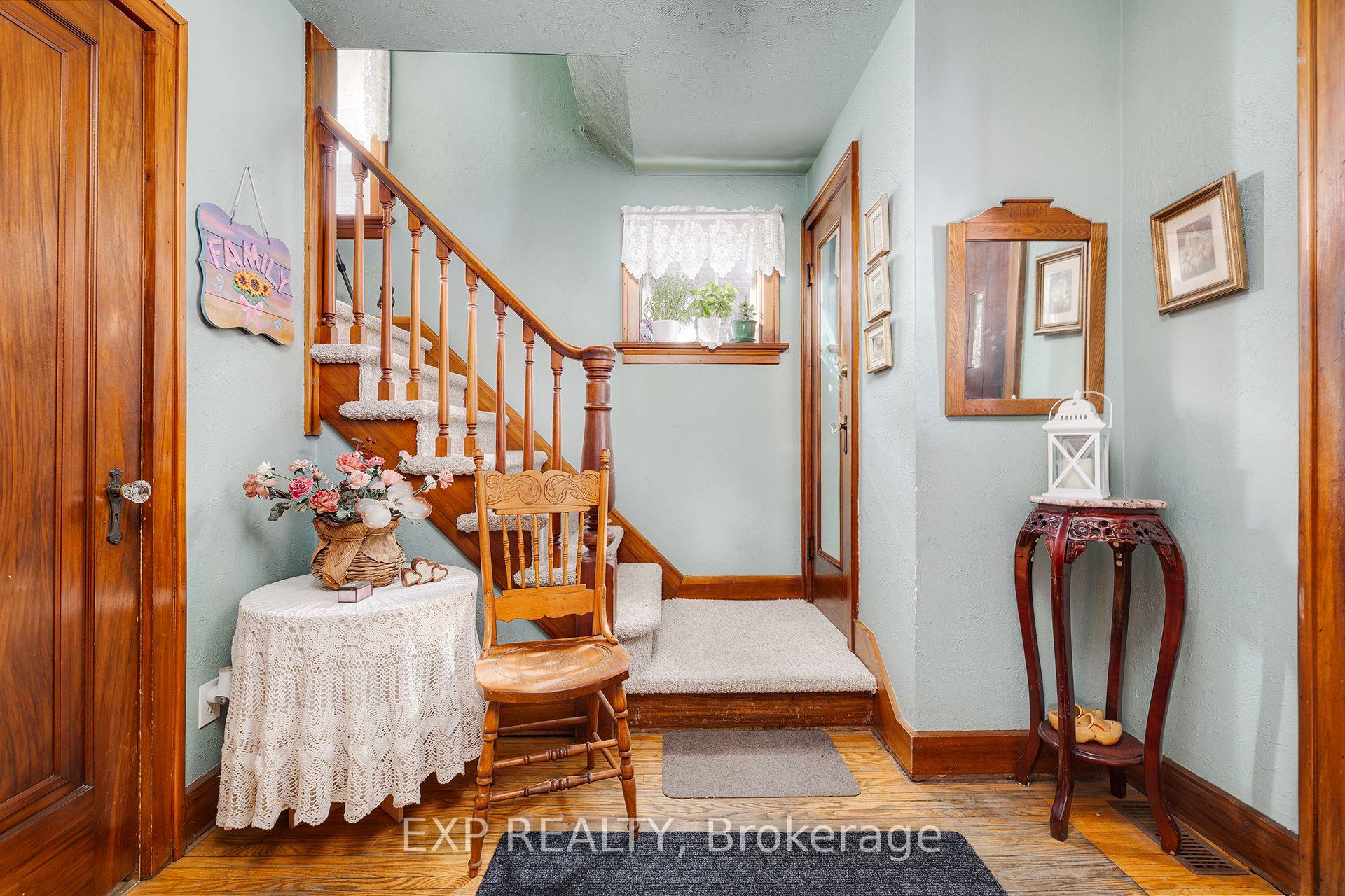 Photo 18 of 77 Borden Avenue N, Kitchener — HOMEH