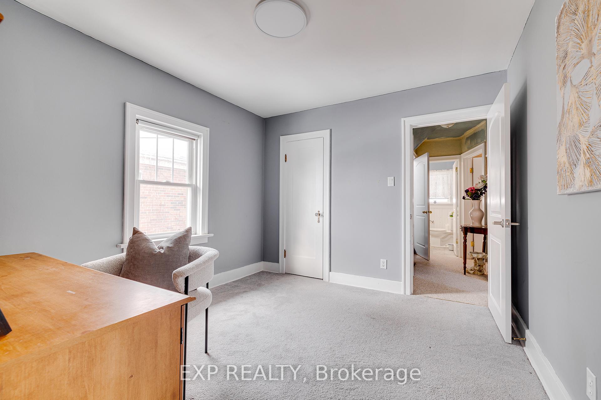Photo 26 of 77 Borden Avenue N, Kitchener — HOMEH