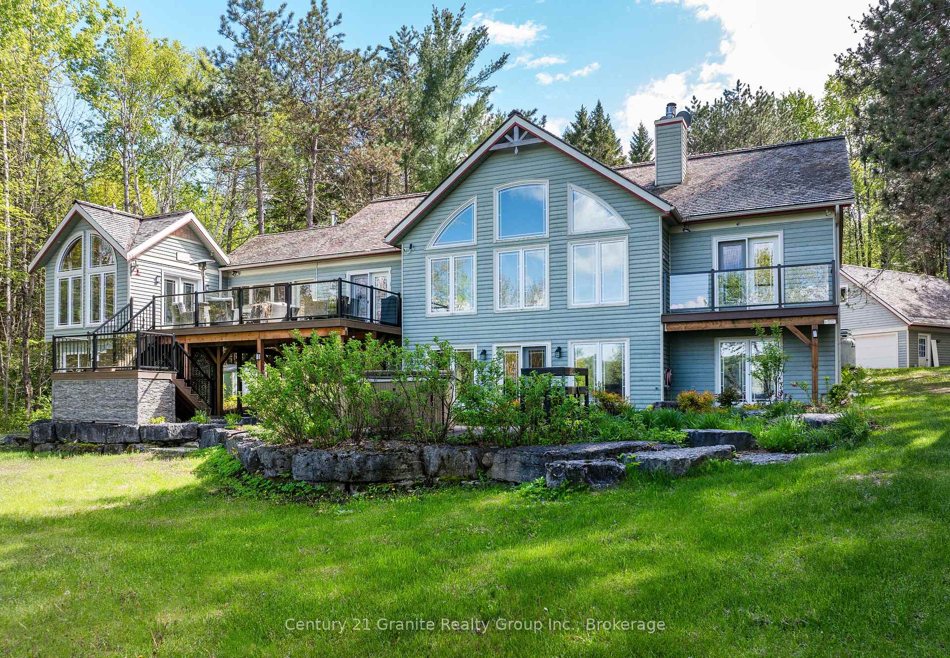 Front of 1047 Bonis Lane