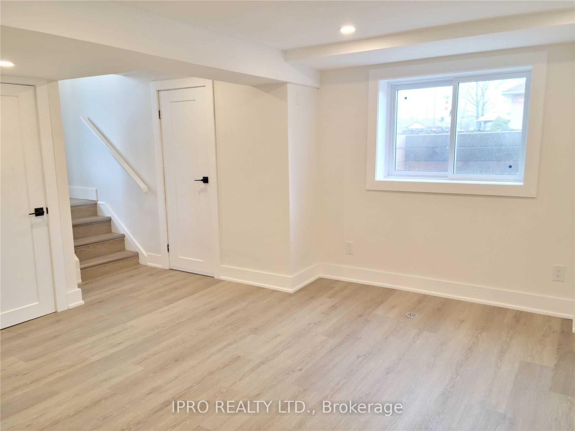 Photo 2 of Unit 2, 371 East 28th Street, Hamilton, Burkholme — HOMEH