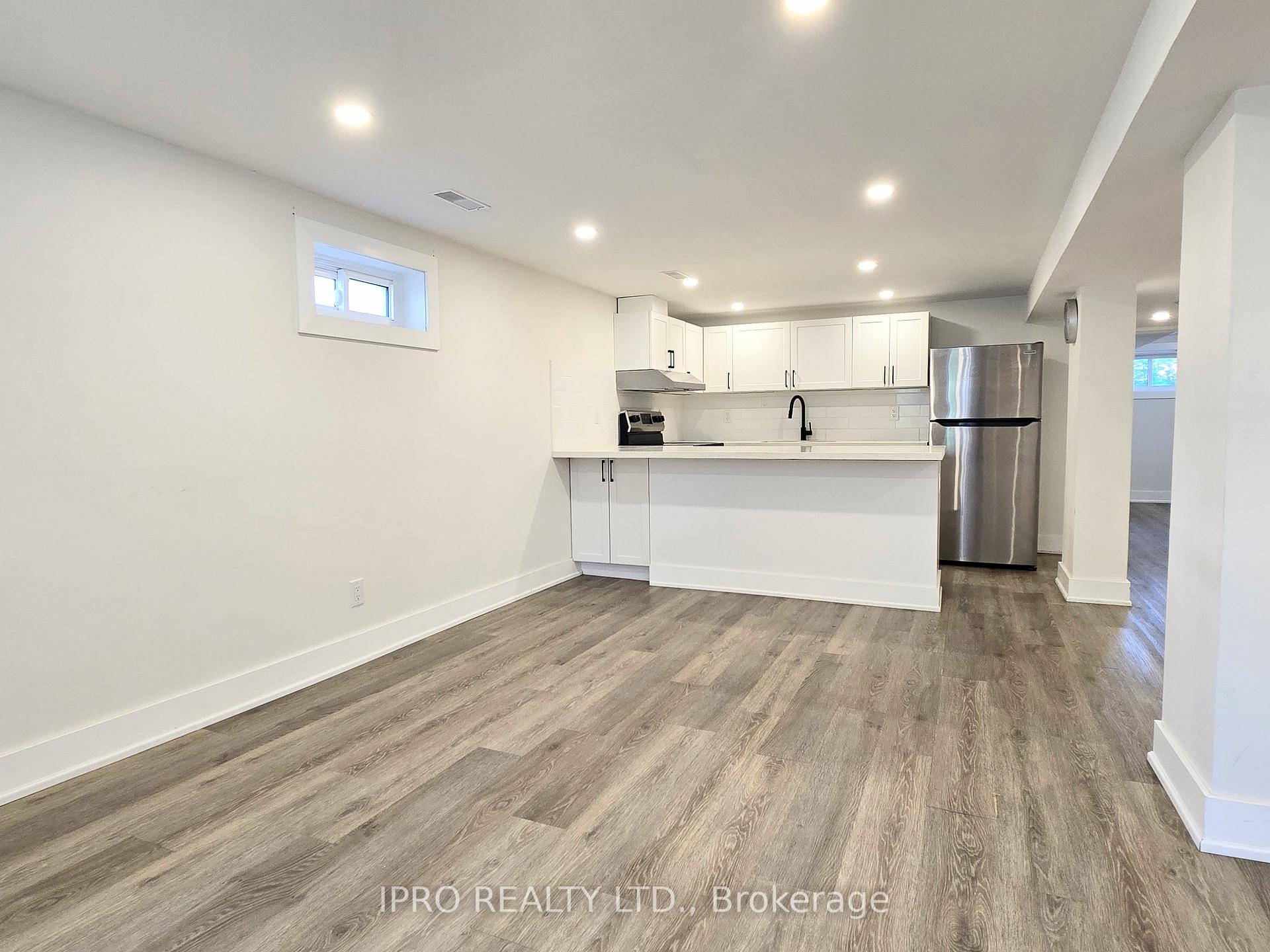 Photo 6 of Unit 2, 371 East 28th Street, Hamilton, Burkholme — HOMEH
