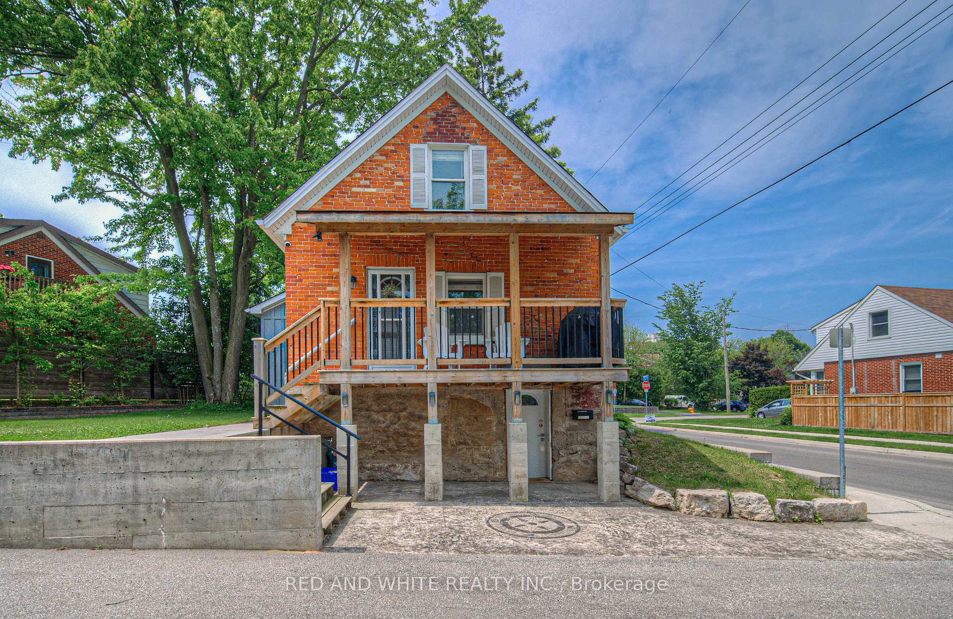 Photo 30 of 94 South Drive S, Kitchener, Southdale — HOMEH