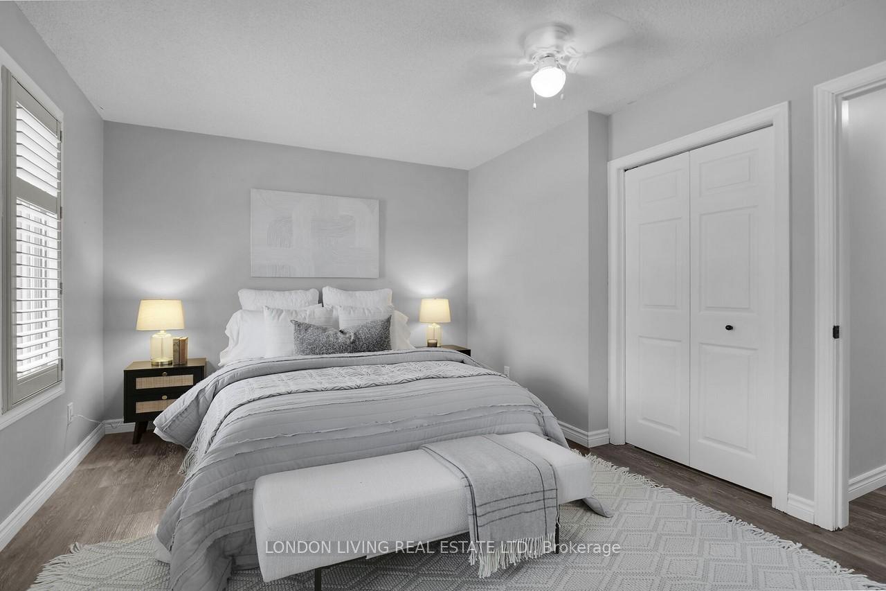 Photo 7 of 18 Pioneer Drive, Middlesex Centre, Kilworth — HOMEH