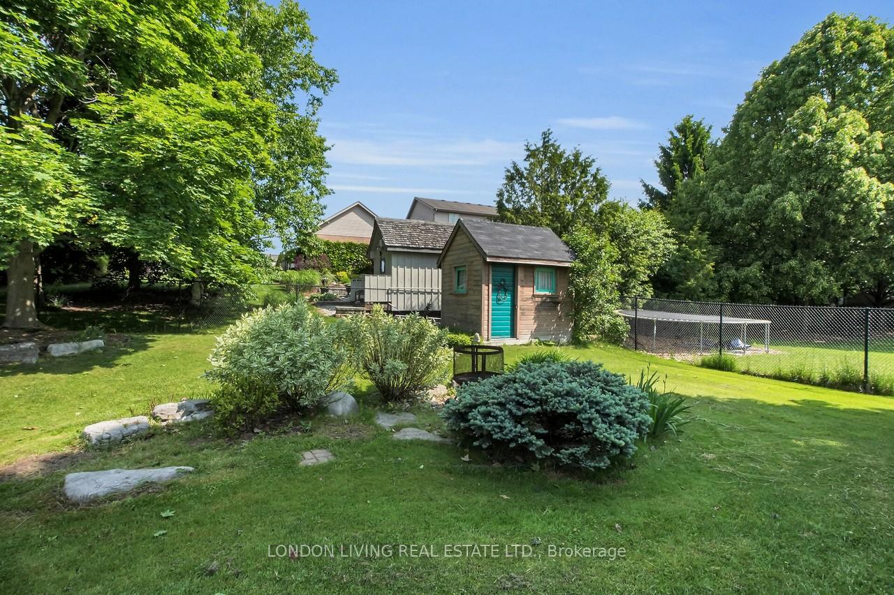 Photo 22 of 18 Pioneer Drive, Middlesex Centre, Kilworth — HOMEH