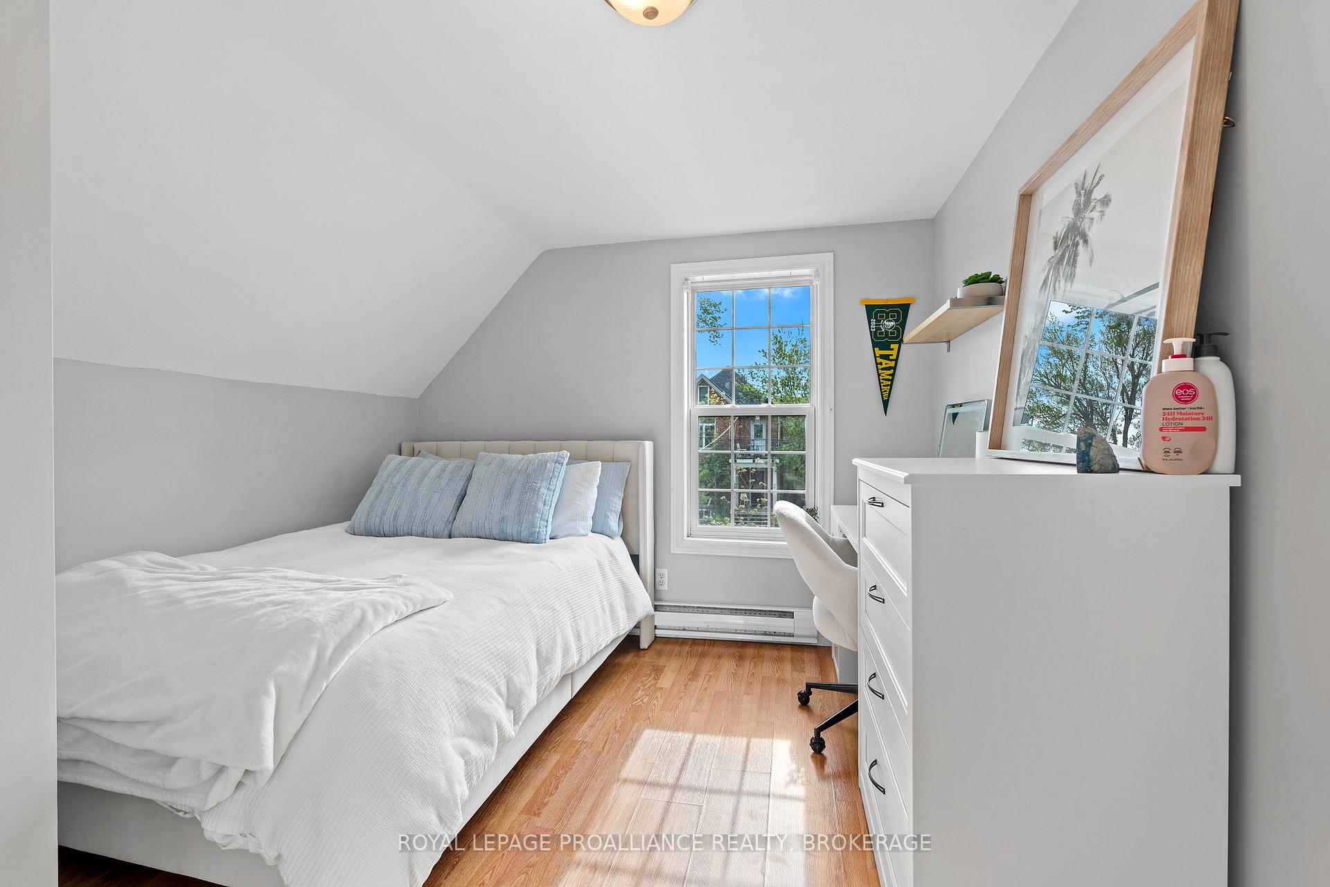 Photo 16 of 231 Albert Street, Kingston, Central City East — HOMEH