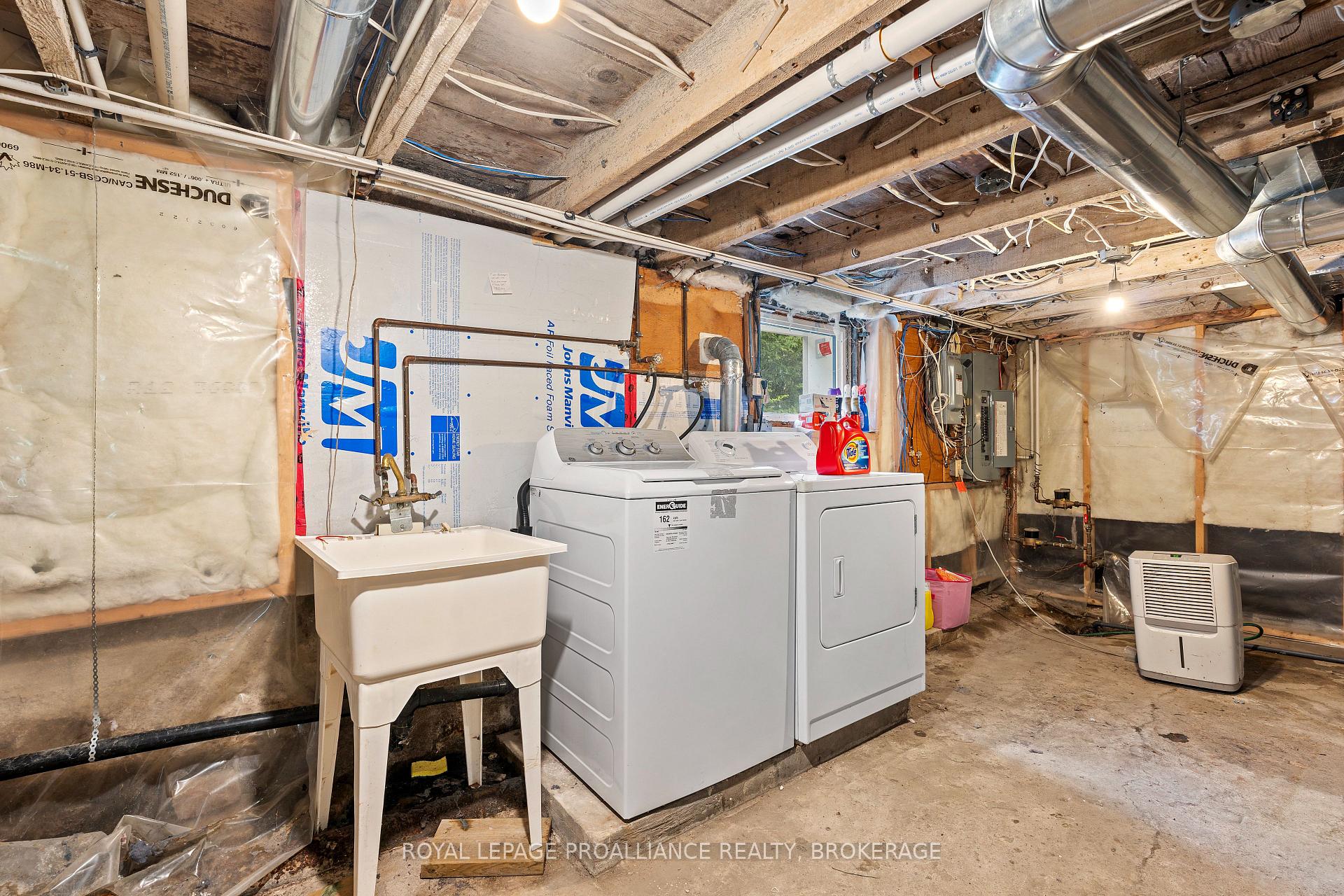 Photo 20 of 231 Albert Street, Kingston, Central City East — HOMEH