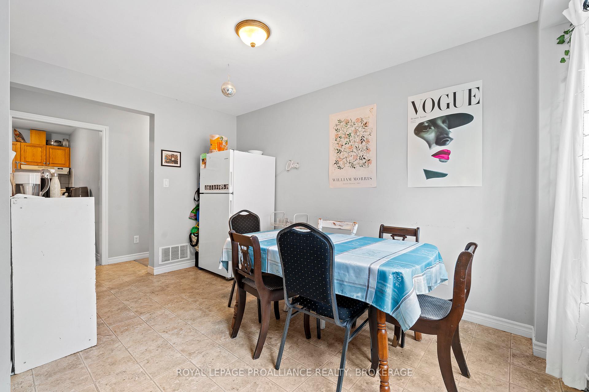Photo 23 of 231 Albert Street, Kingston, Central City East — HOMEH
