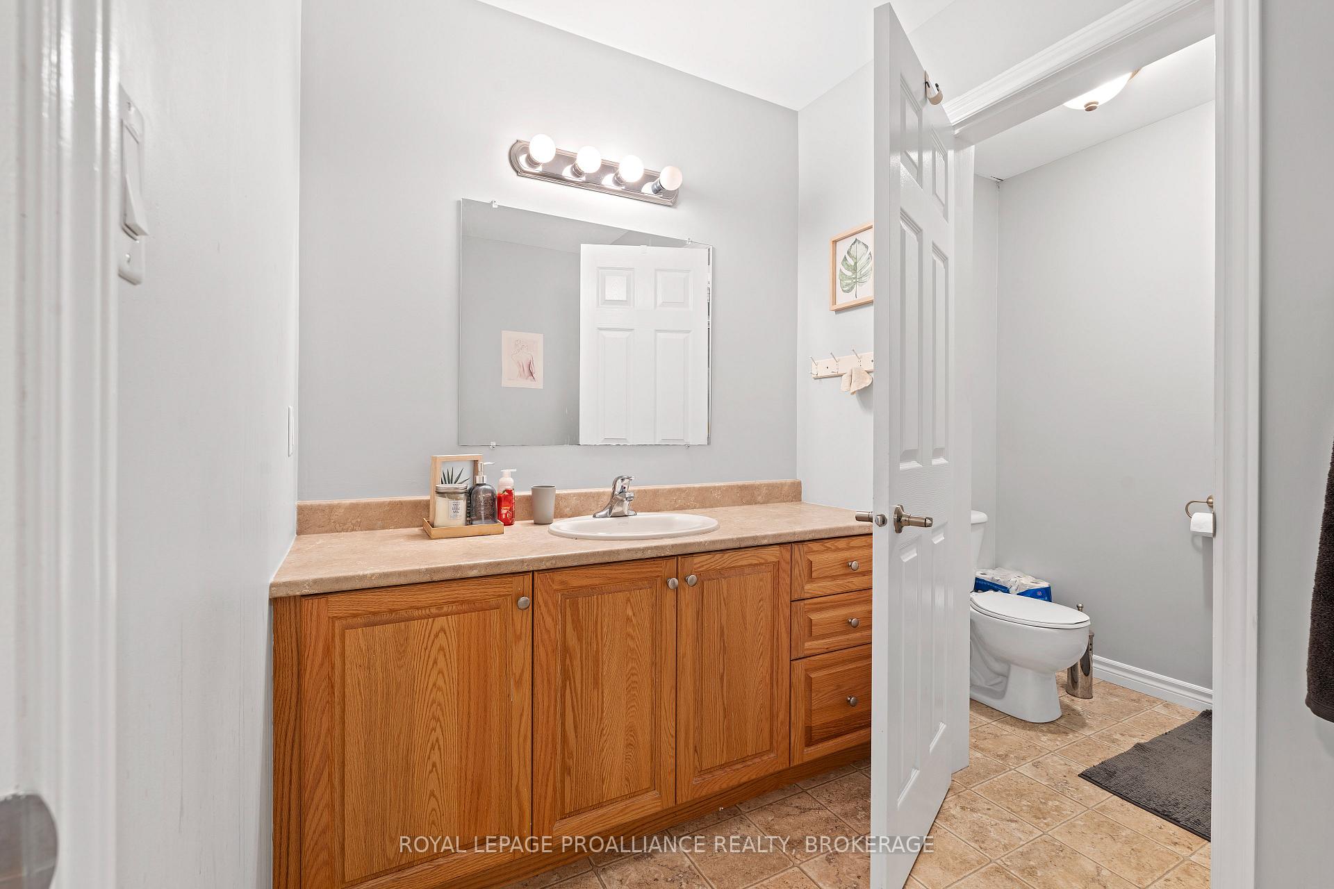 Photo 32 of 231 Albert Street, Kingston, Central City East — HOMEH