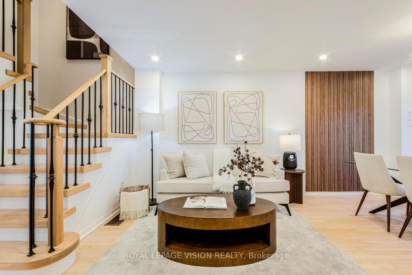 Photo 15 of 447 White's Hill Avenue, Markham, Cornell — HOMEH