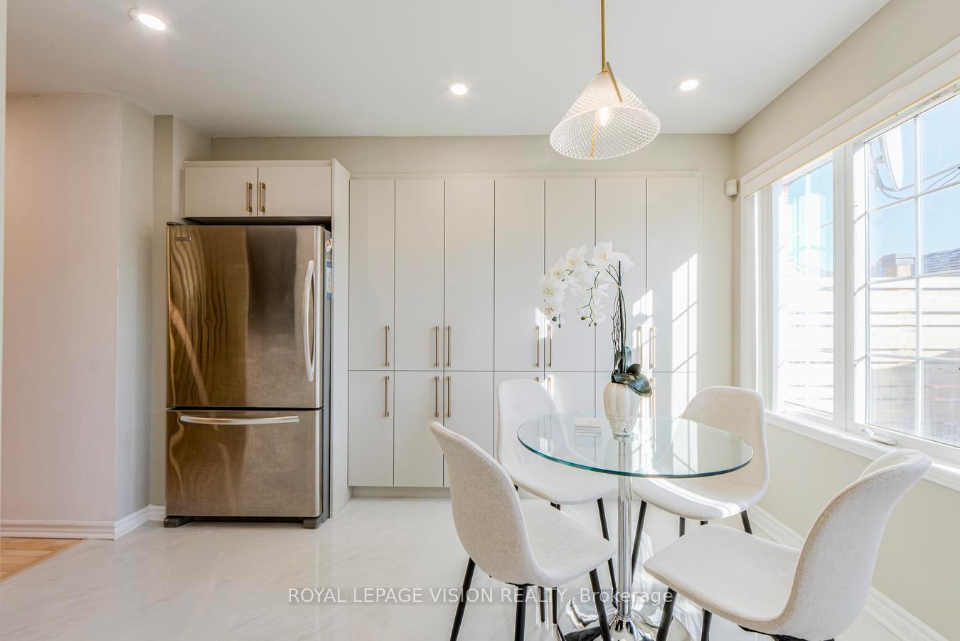Photo 19 of 447 White's Hill Avenue, Markham, Cornell — HOMEH