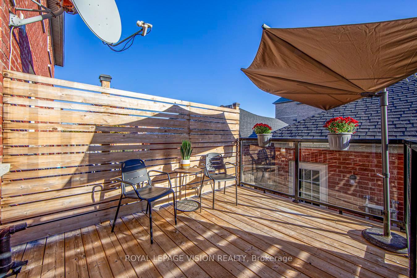 Photo 46 of 447 White's Hill Avenue, Markham, Cornell — HOMEH