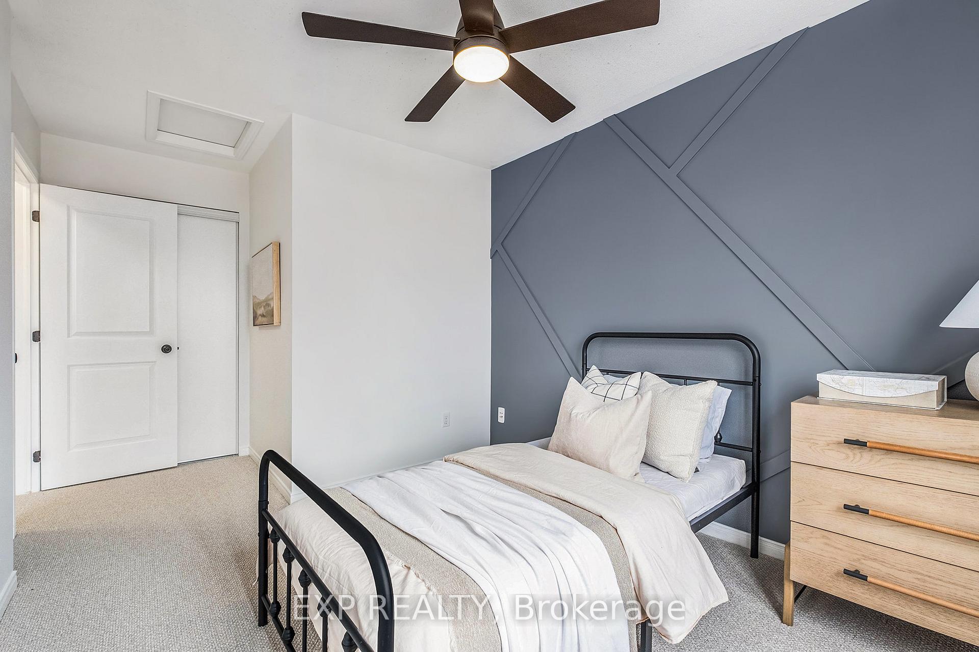 Photo 18 of 600 Pepperville Crescent N, Ottawa, Kanata - Emerald Meadows/Trailwest — HOMEH