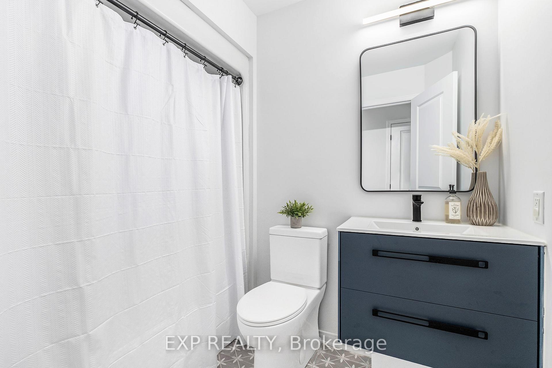 Photo 19 of 600 Pepperville Crescent N, Ottawa, Kanata - Emerald Meadows/Trailwest — HOMEH