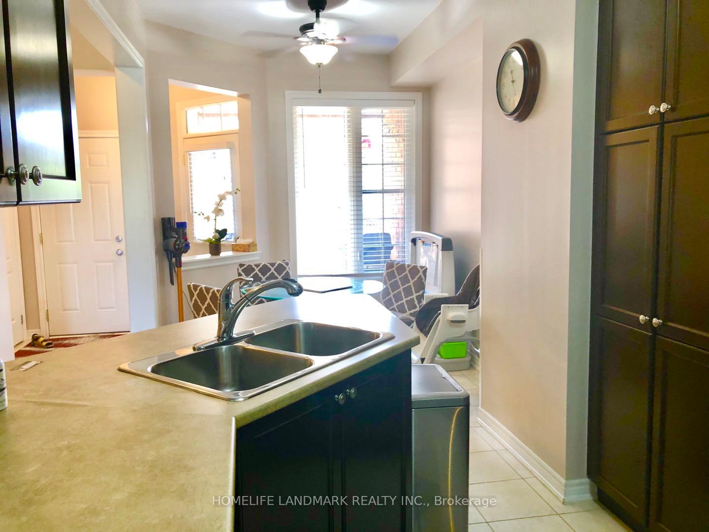 Photo 6 of 10683 Woodbine Avenue, Markham, Victoria Square — HOMEH