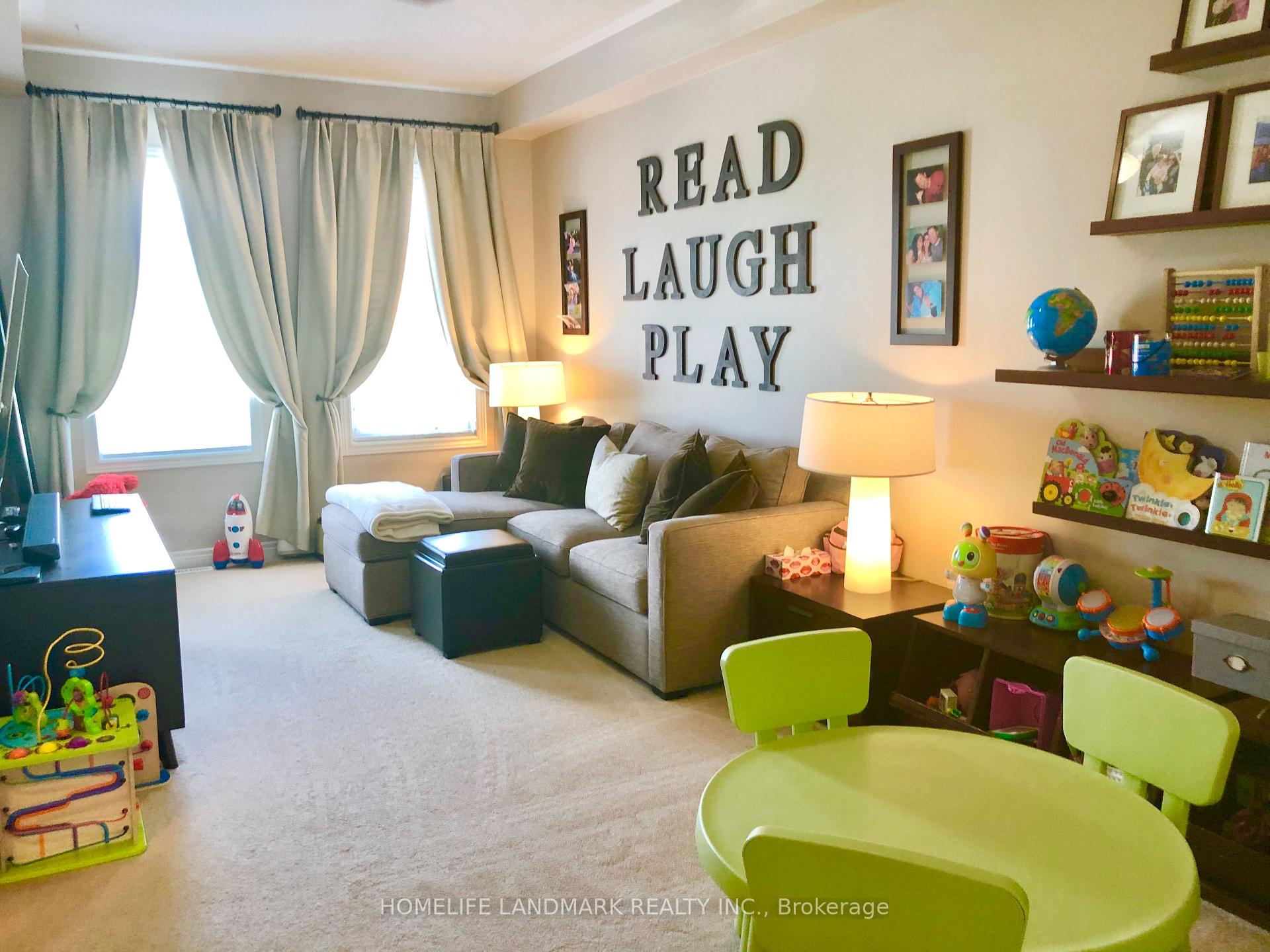 Photo 8 of 10683 Woodbine Avenue, Markham, Victoria Square — HOMEH