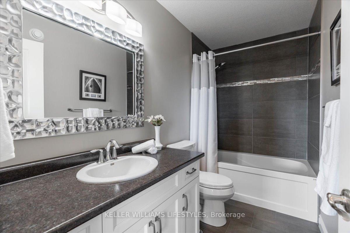 Photo 35 of 31 Peregrine Avenue, Middlesex Centre, Kilworth — HOMEH