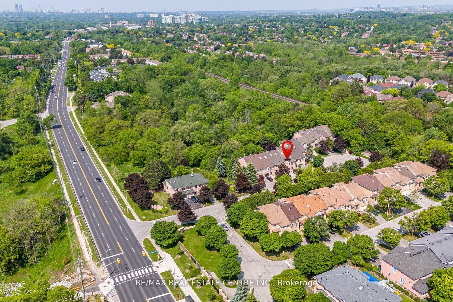 Photo 36 of 15 Rockingham Court, Markham, German Mills — HOMEH
