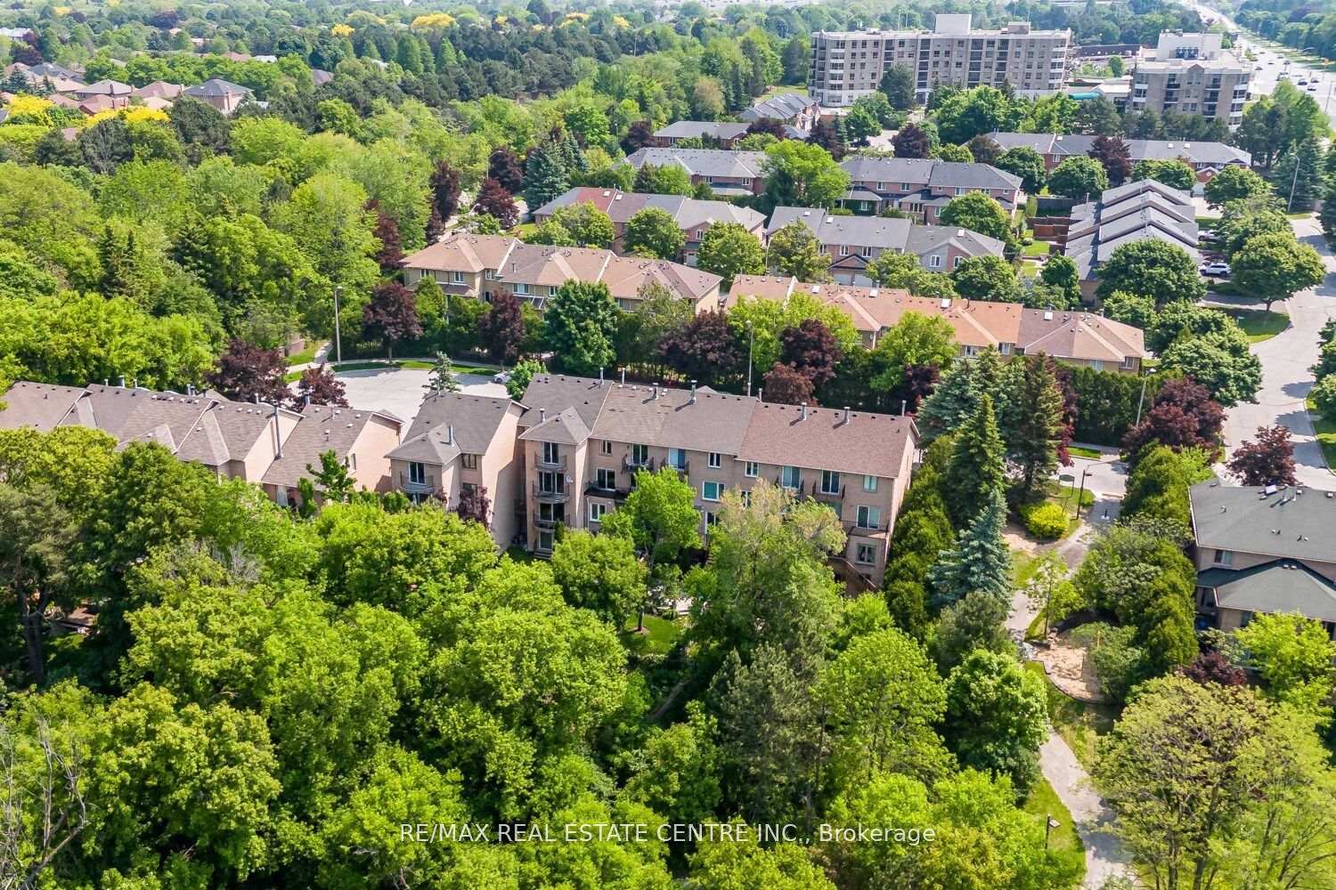 Photo 40 of 15 Rockingham Court, Markham, German Mills — HOMEH