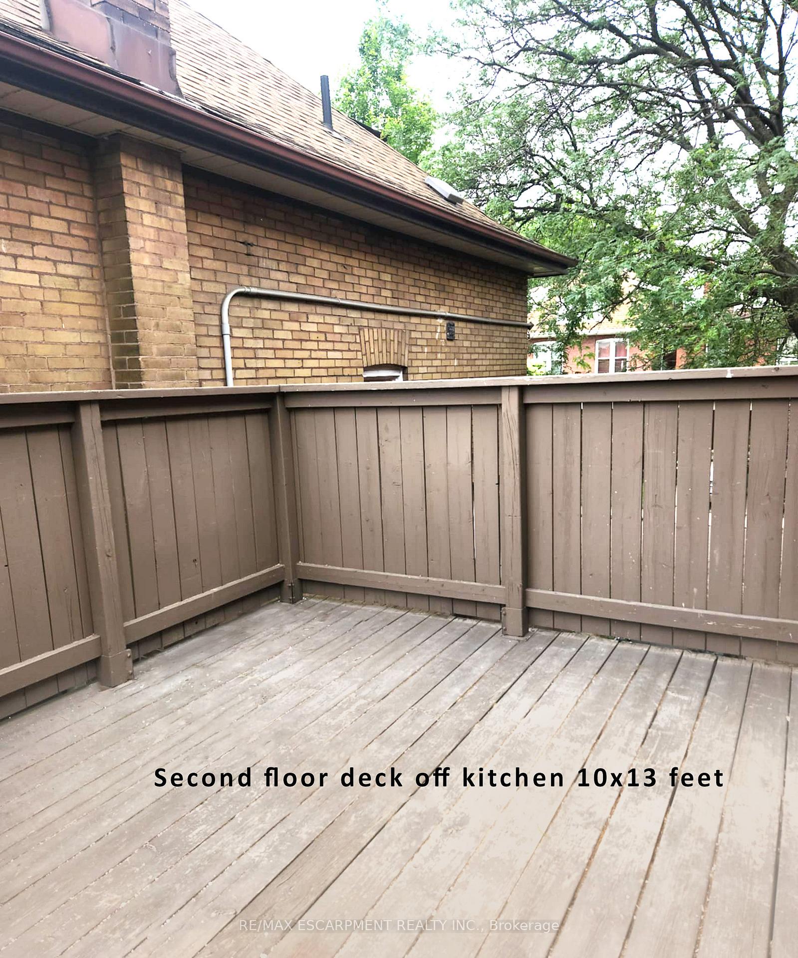 Photo 8 of Unit Upper, 28 Fairholt Road N, Hamilton, Stripley — HOMEH