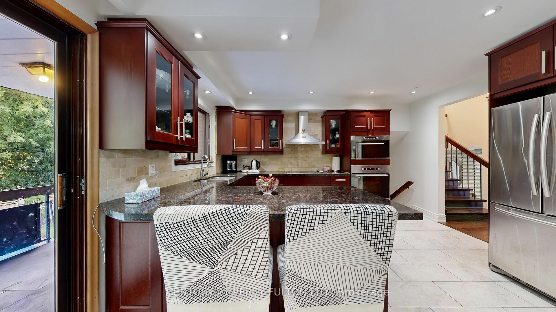 Photo 14 of 53 Poinsetta Drive, Markham, Bayview Glen — HOMEH