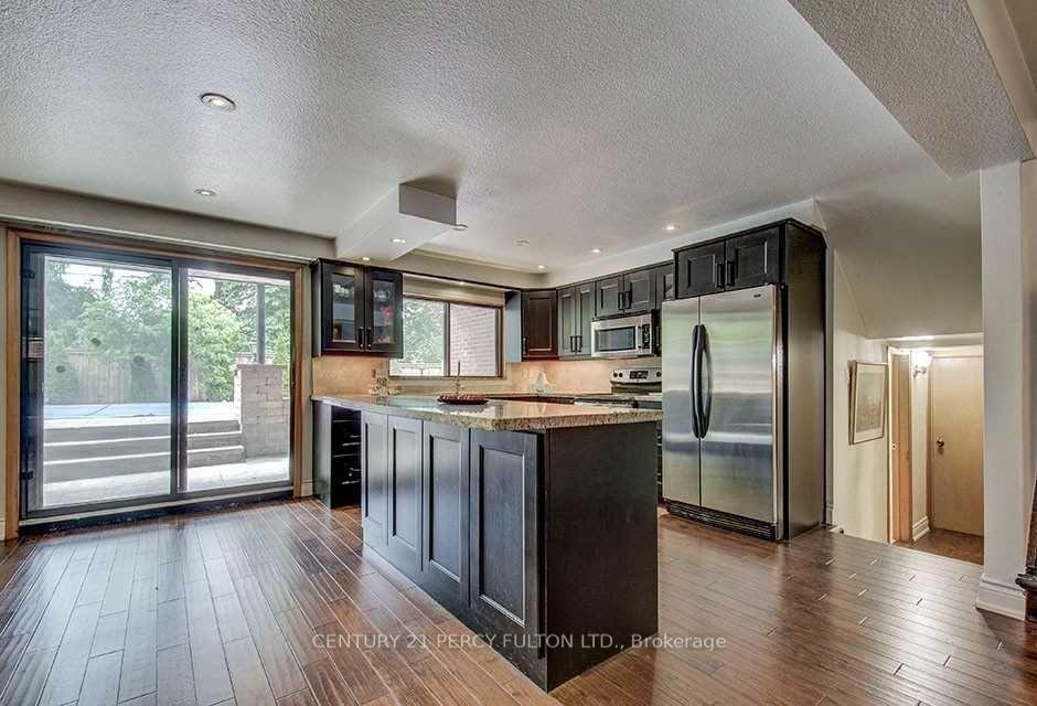 Photo 44 of 53 Poinsetta Drive, Markham, Bayview Glen — HOMEH