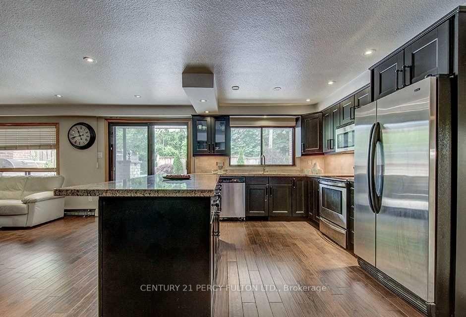 Photo 45 of 53 Poinsetta Drive, Markham, Bayview Glen — HOMEH