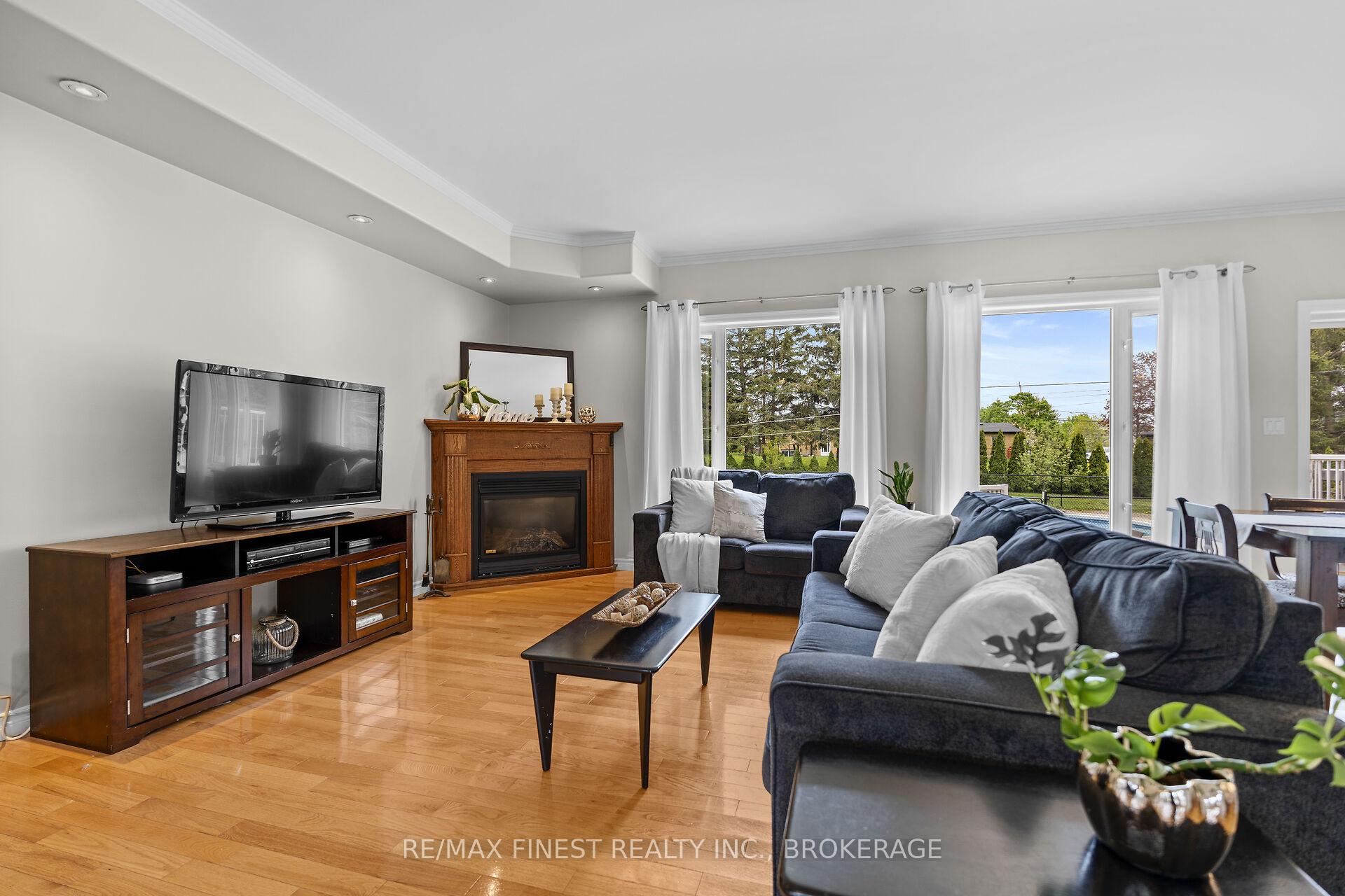 Photo 7 of 19 Dalgleish Avenue, Kingston, Kingston East (Incl Barret Crt) — HOMEH