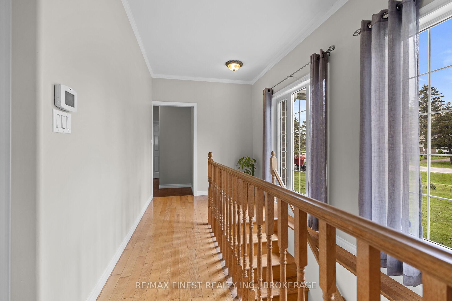 Photo 17 of 19 Dalgleish Avenue, Kingston, Kingston East (Incl Barret Crt) — HOMEH