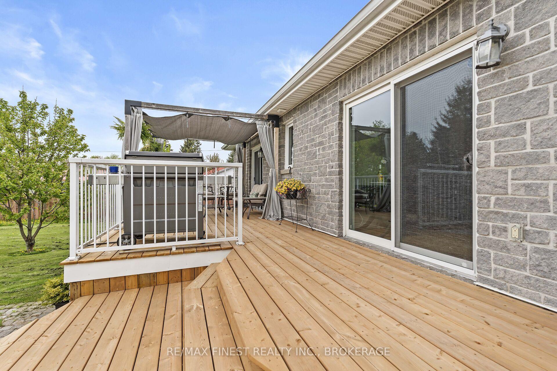 Photo 39 of 19 Dalgleish Avenue, Kingston, Kingston East (Incl Barret Crt) — HOMEH