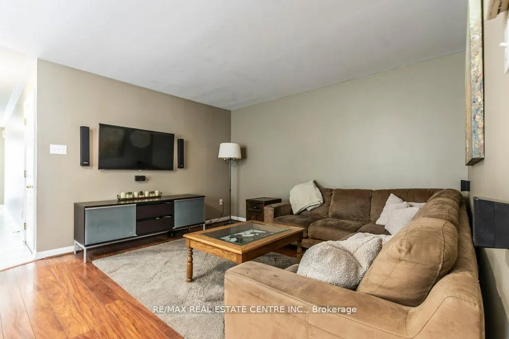 Photo 13 of 46 Livingston Road, Milton, Dempsey — HOMEH