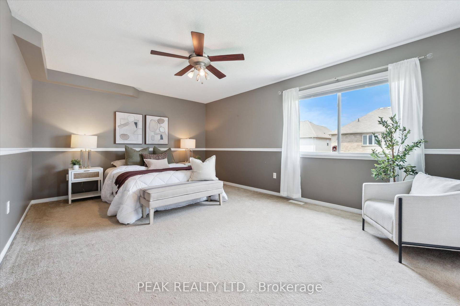 Photo 26 of 220 Colton Circle, Kitchener — HOMEH