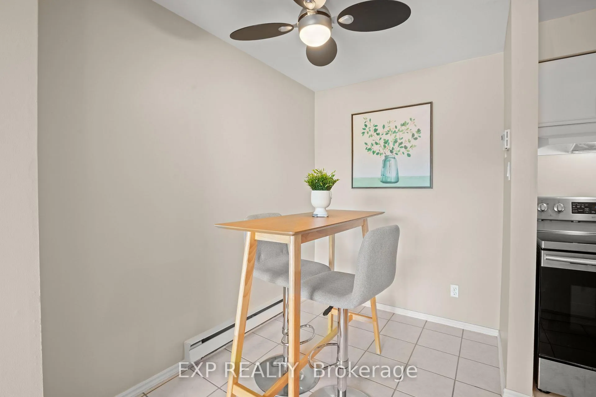 Photo 16 of Unit 77B, 754 St. Andre Drive, Ottawa, Hiawatha Park/Convent Glen — HOMEH