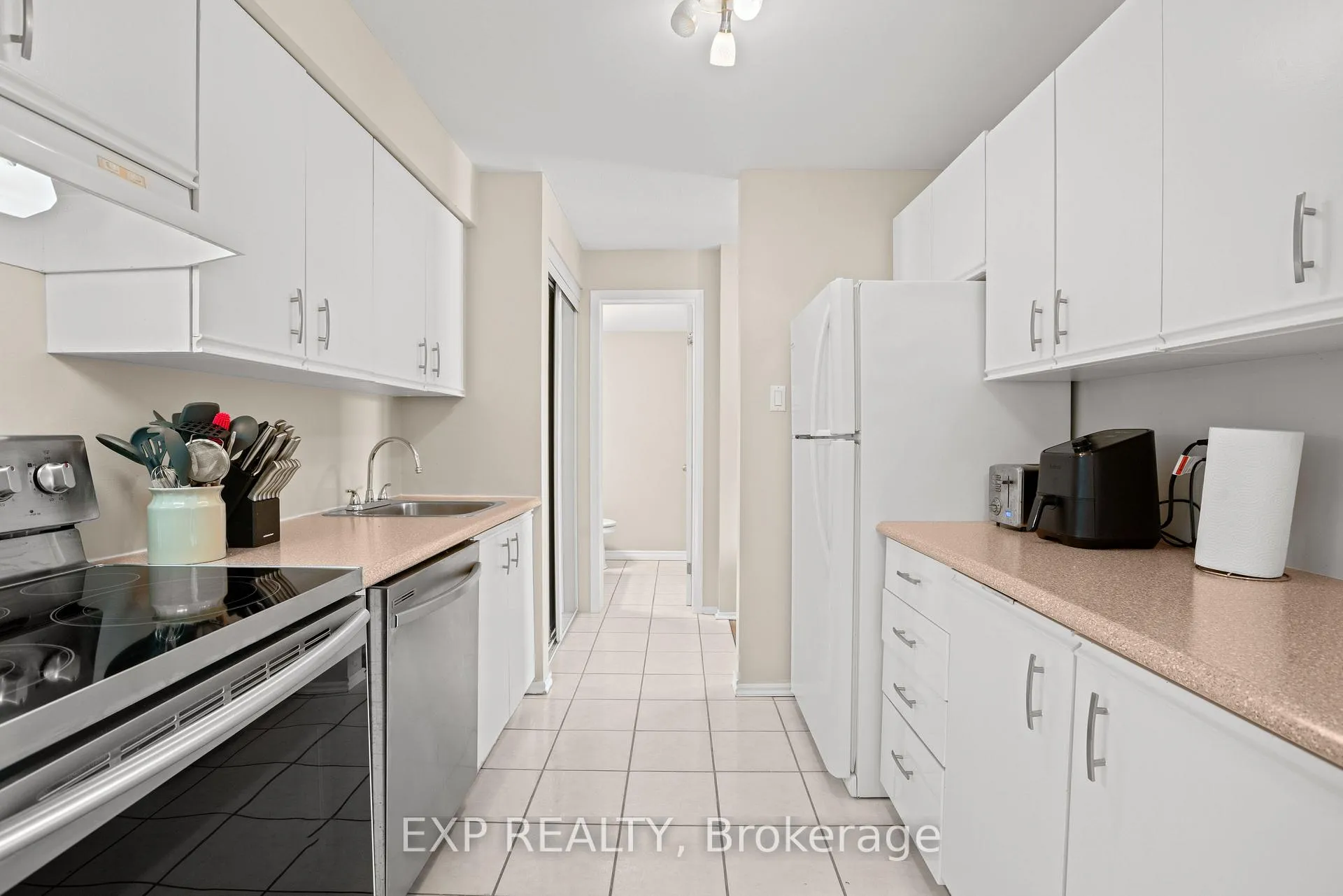Photo 18 of Unit 77B, 754 St. Andre Drive, Ottawa, Hiawatha Park/Convent Glen — HOMEH